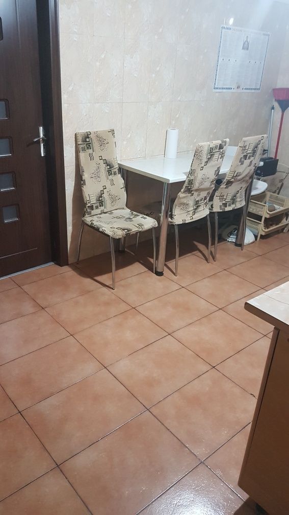 Proprietar vând ap. 4 camere — fotografia 4