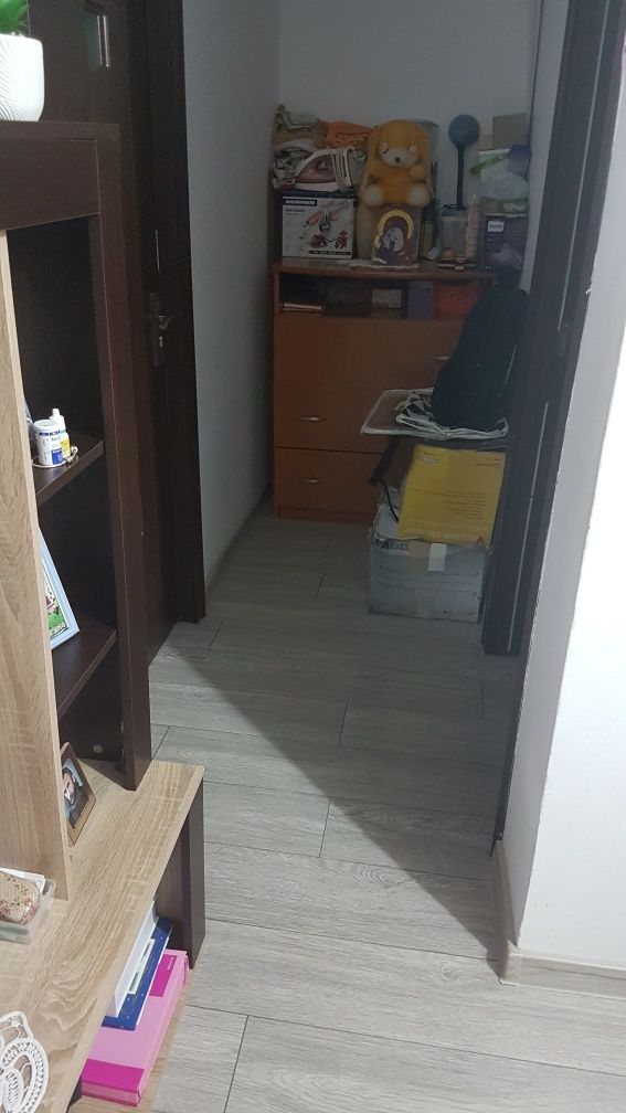 Proprietar vând ap. 4 camere — fotografia 6