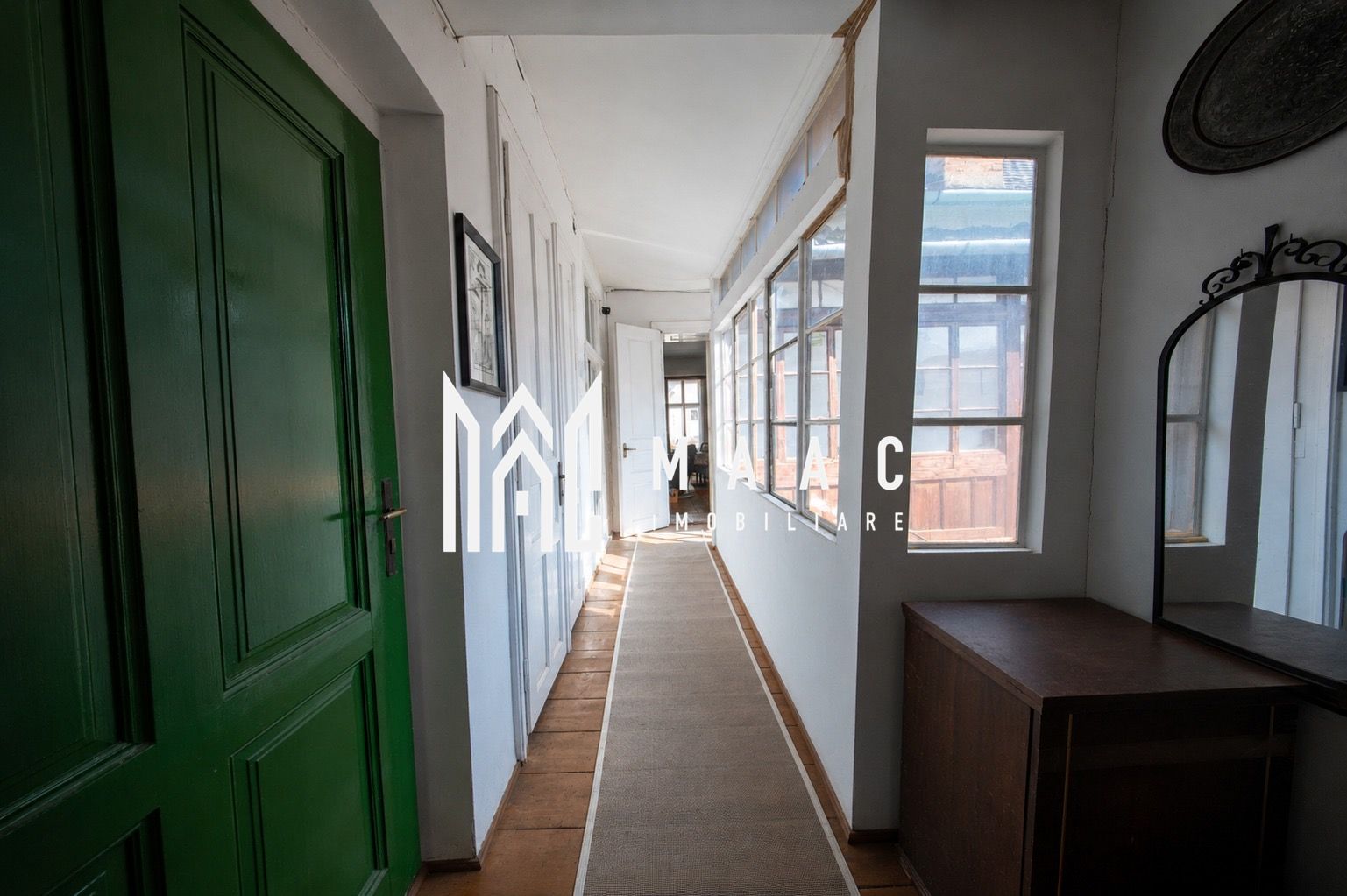 Casă 6 camere | Ultracentral Sibiu | 280 mp, curte proprie — fotografia 5