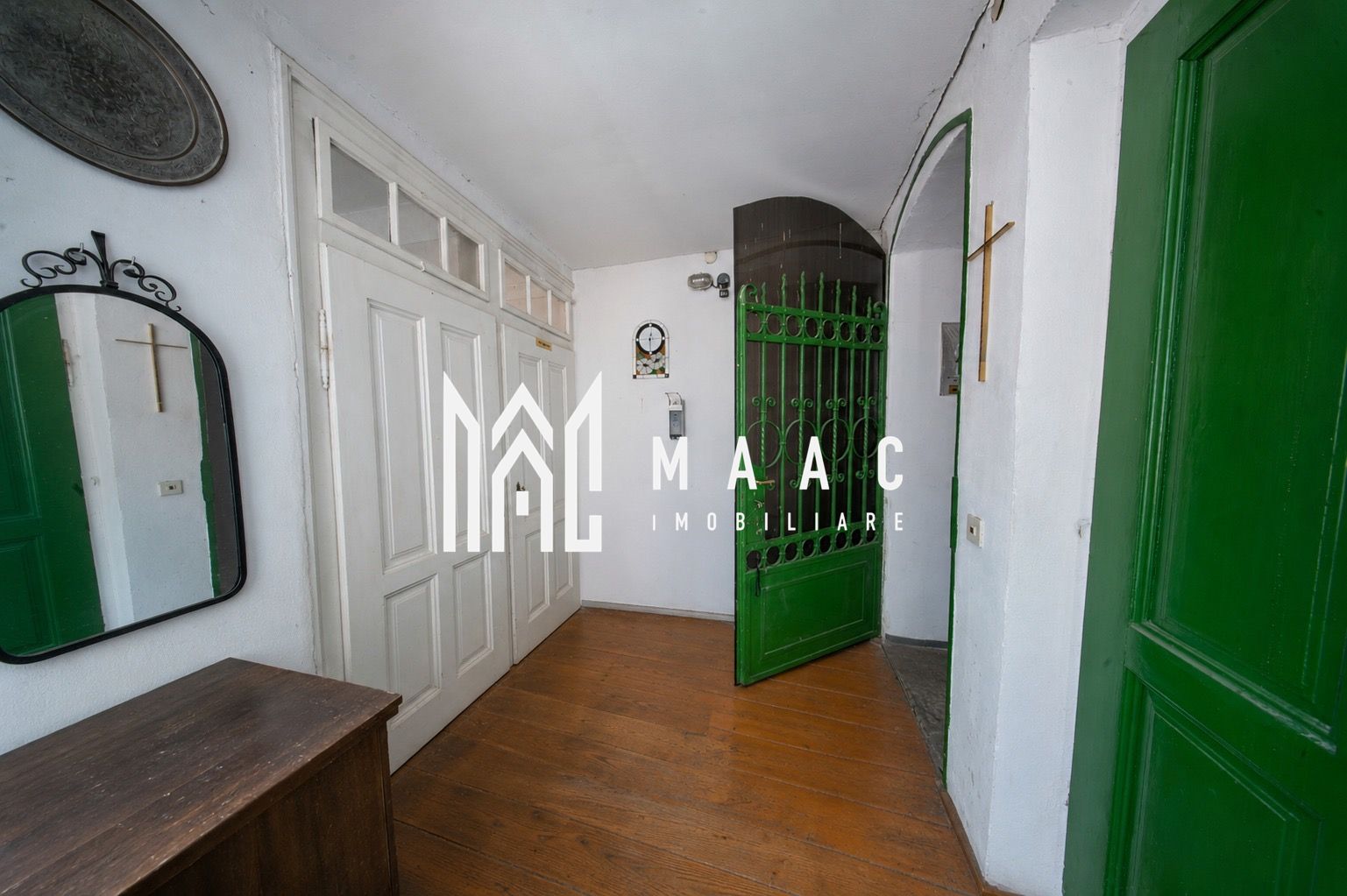 Casă 6 camere | Ultracentral Sibiu | 280 mp, curte proprie — fotografia 6