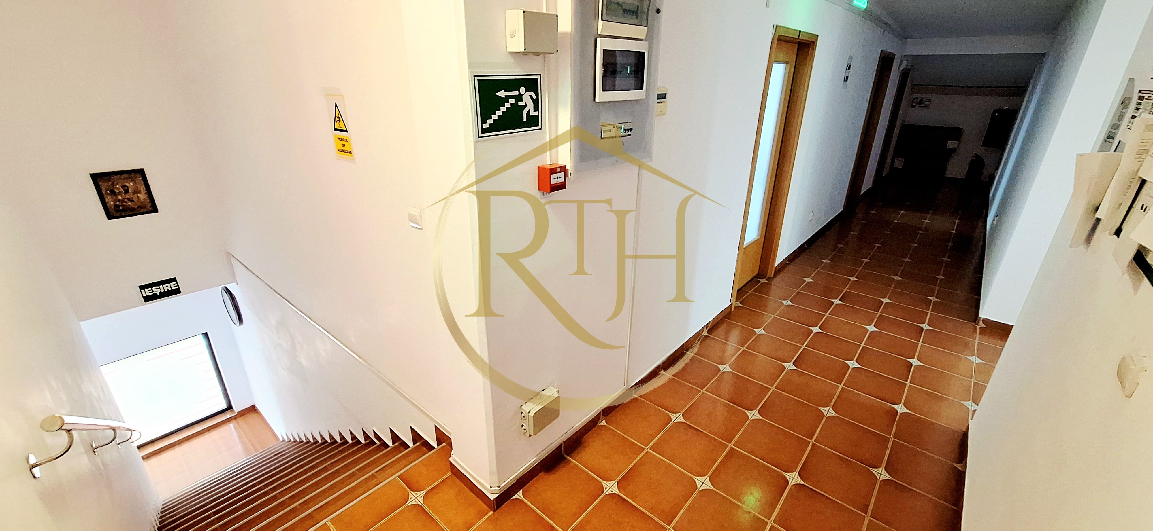Oferim spre inchiriere spatii pentru birouri, zona Soarelui, parcare privata — fotografia 10