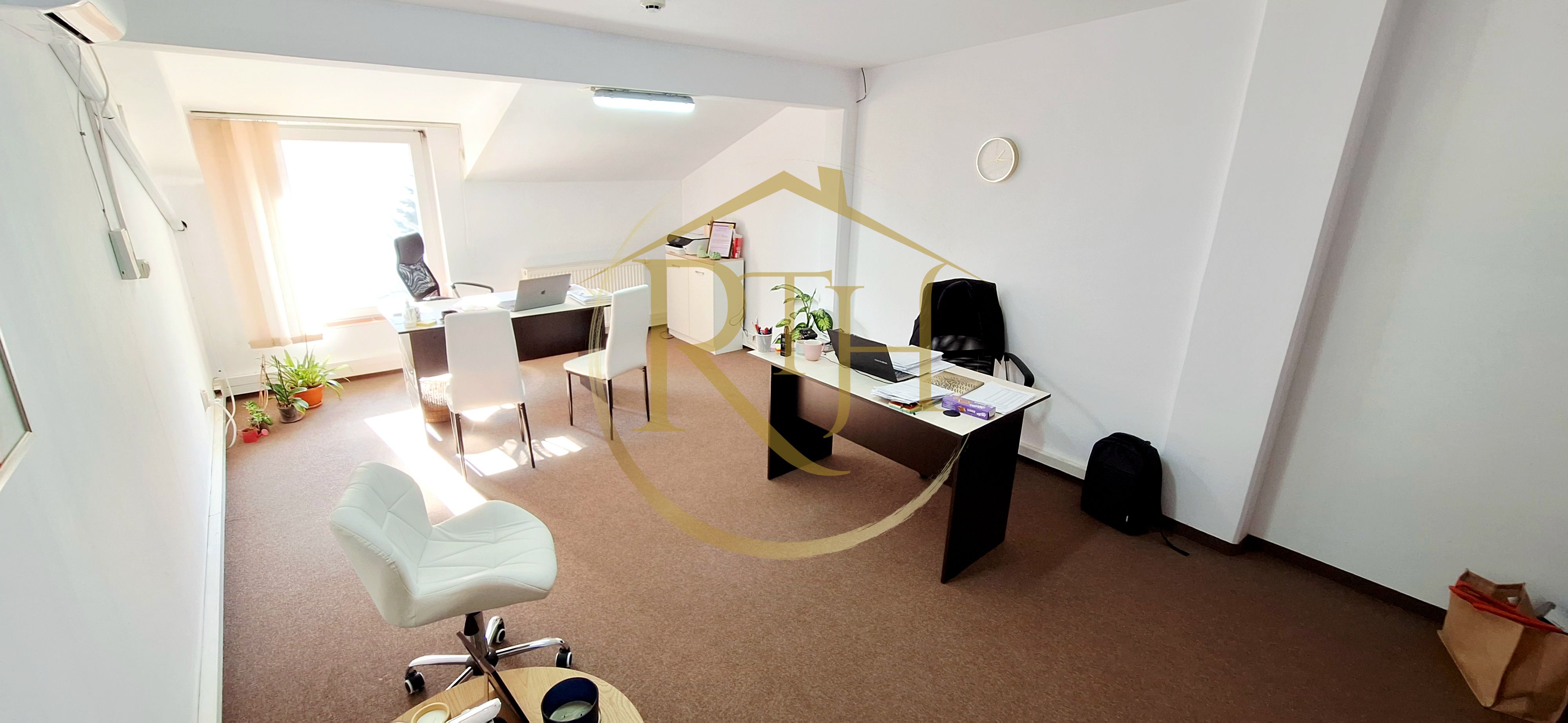 Oferim spre inchiriere spatii pentru birouri, zona Soarelui, parcare privata — fotografia 3