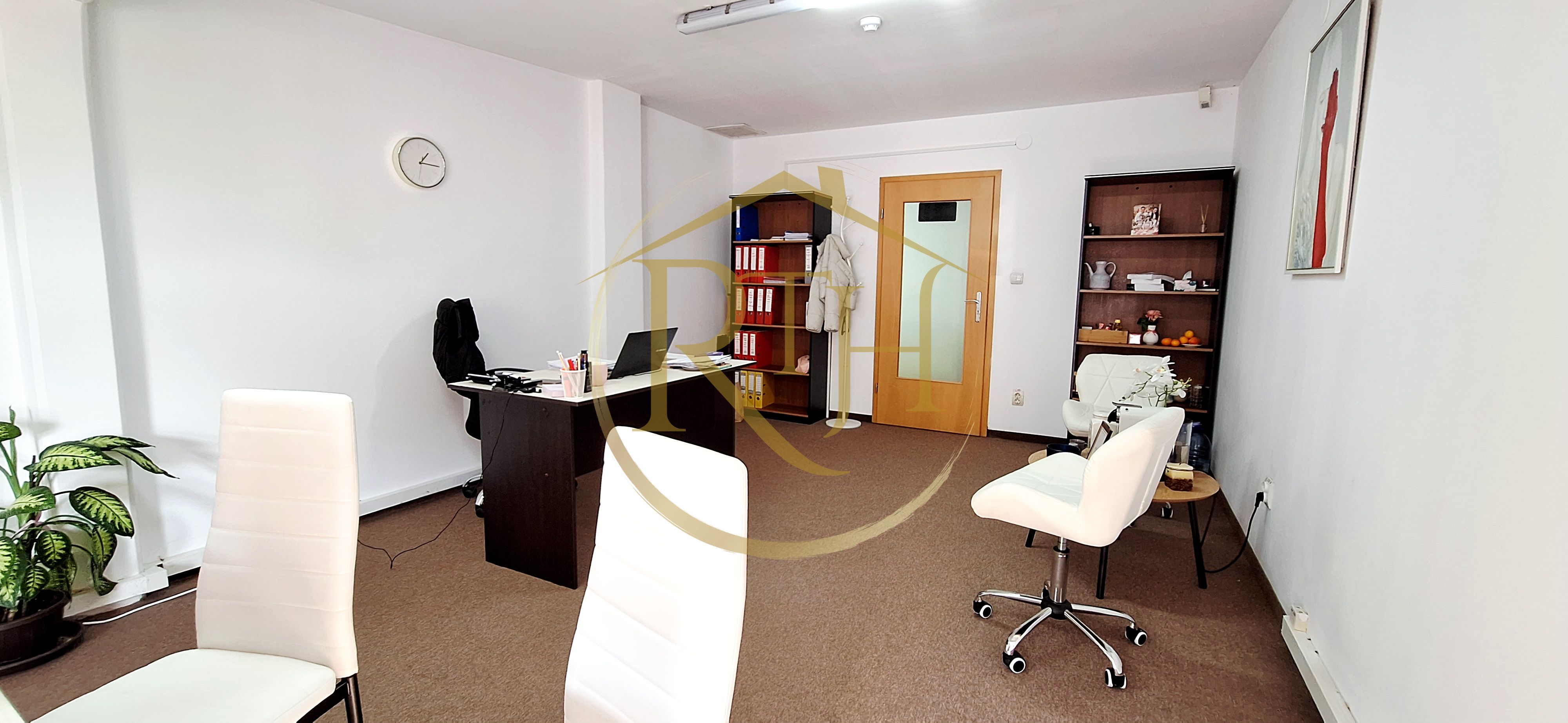 Oferim spre inchiriere spatii pentru birouri, zona Soarelui, parcare privata — fotografia 6