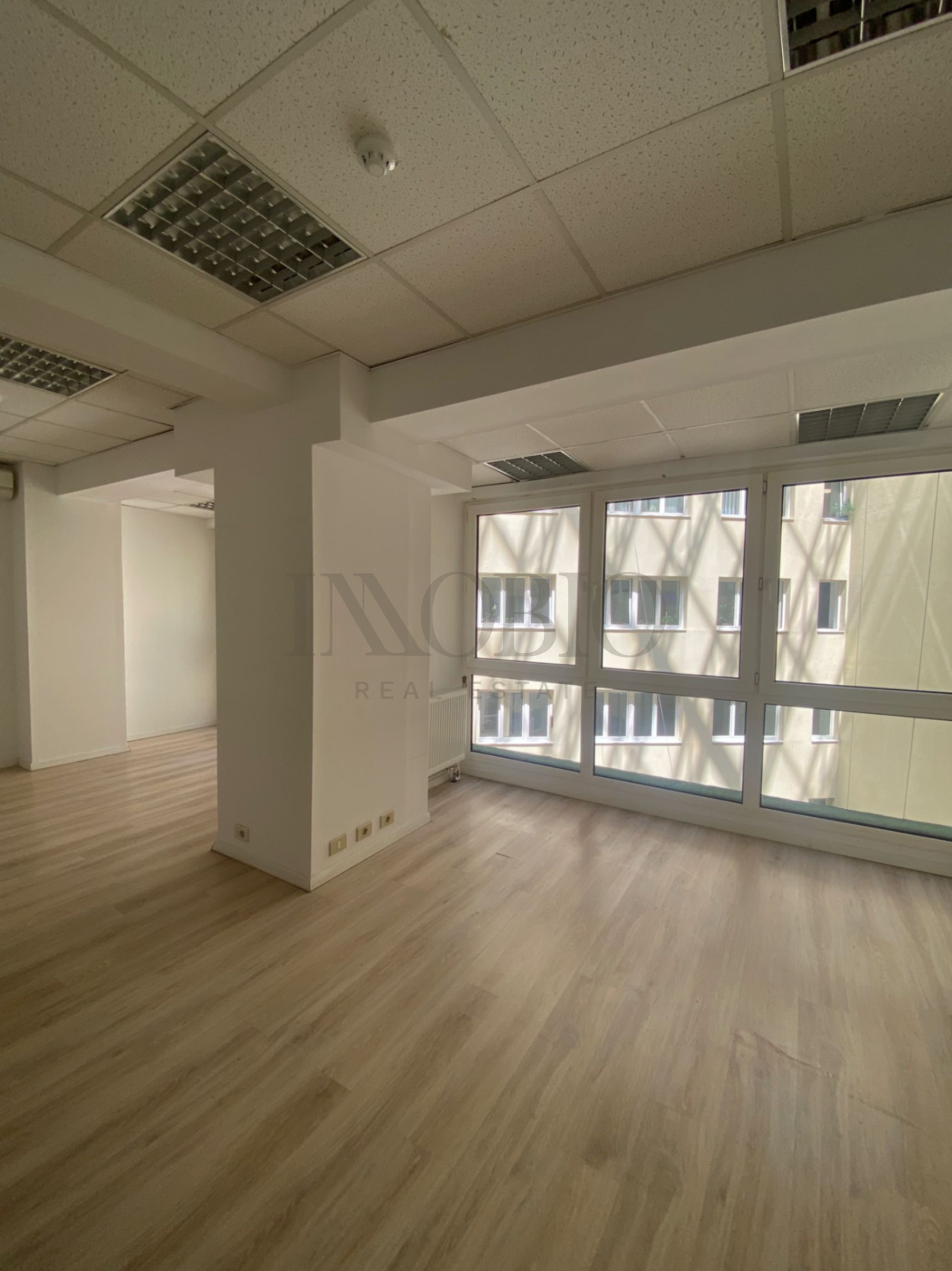 Spațiu de birouri 377 mp în Union Center – clădire emblema Art Deco — fotografia 4