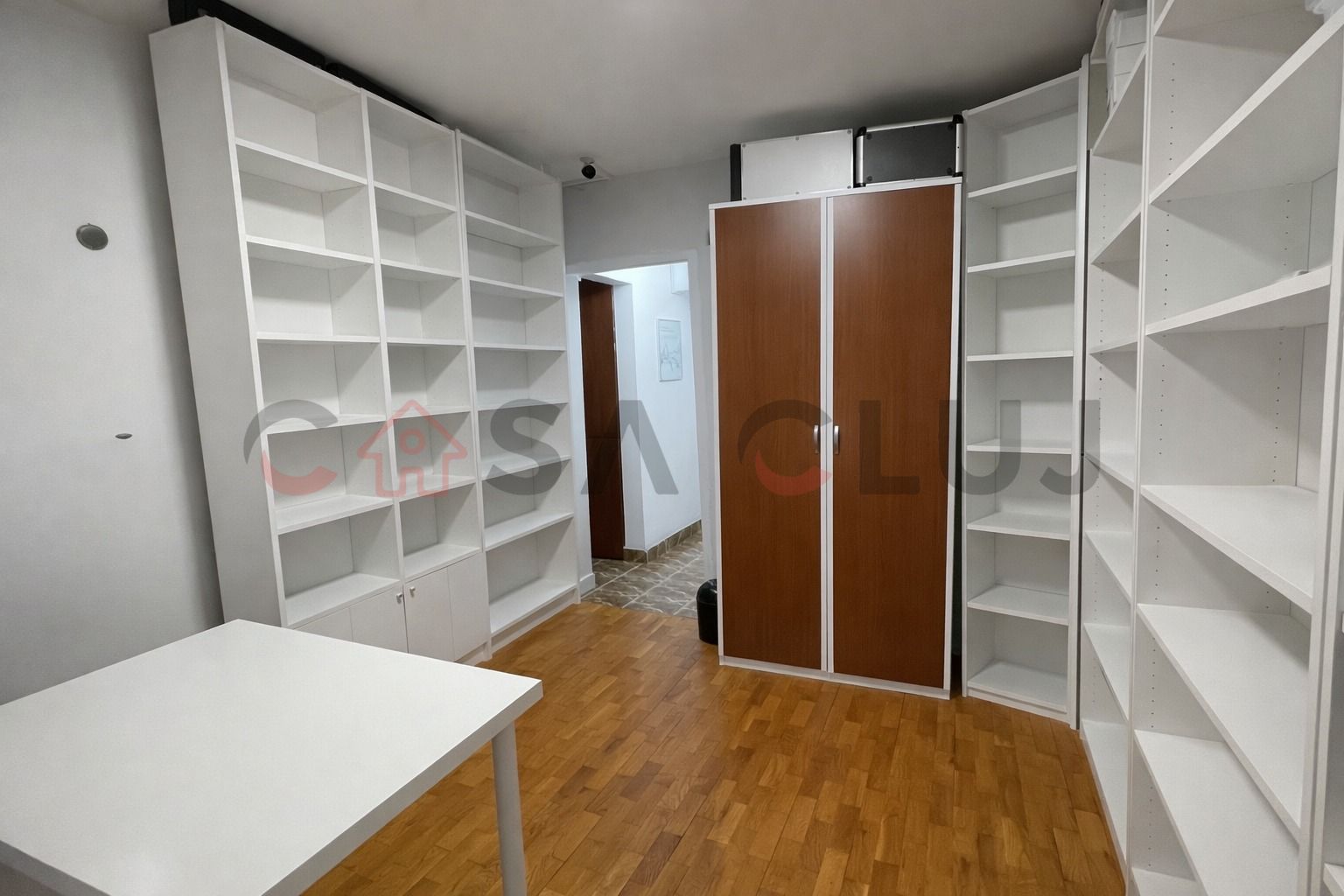 Apartament 3 camere, decomandat, zona Louis Pasteur — fotografia 4