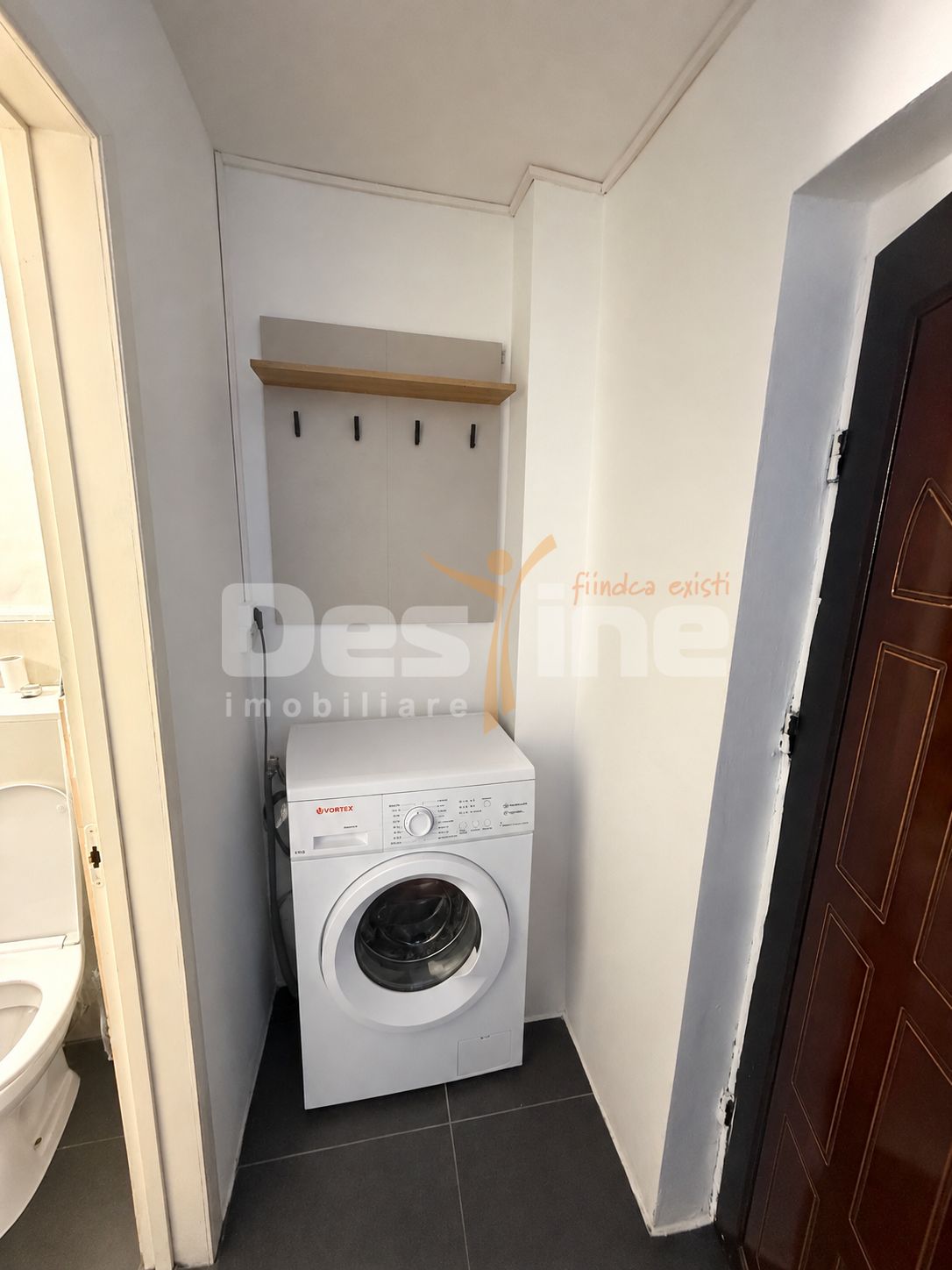 Garsoniera, etaj 3, zonă Rogerius, Oradea — fotografia 3