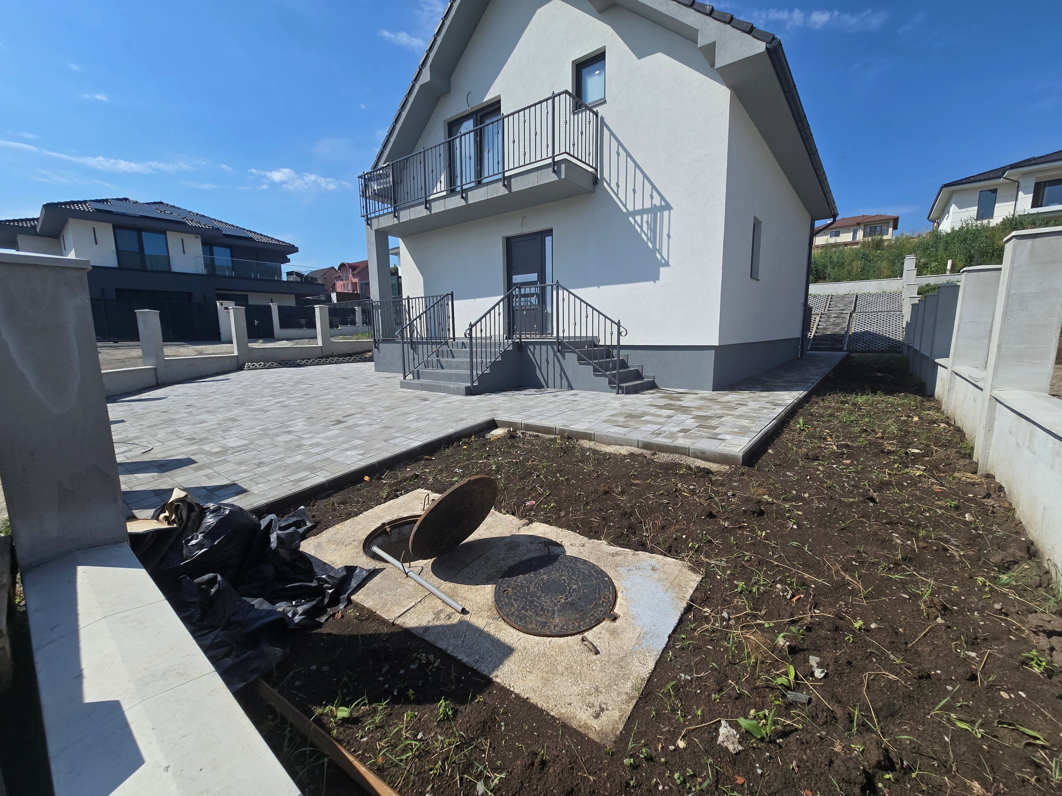 Casa 4 camere la cheie,2bai,120 mp,501 mp teren,zona Corunca — fotografia 12