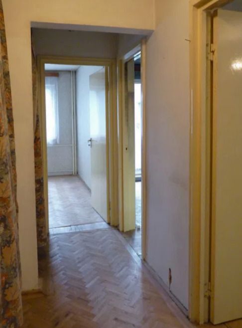 3 Camere în Astra Etaj 1 Vedere Liberă Necesită Renovare — fotografia 3