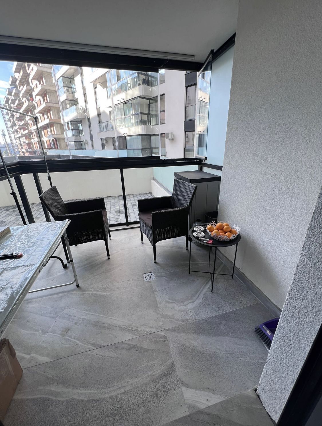Ap 2 camere Tomis Park cu terasa 108 utili schimb — fotografia 6