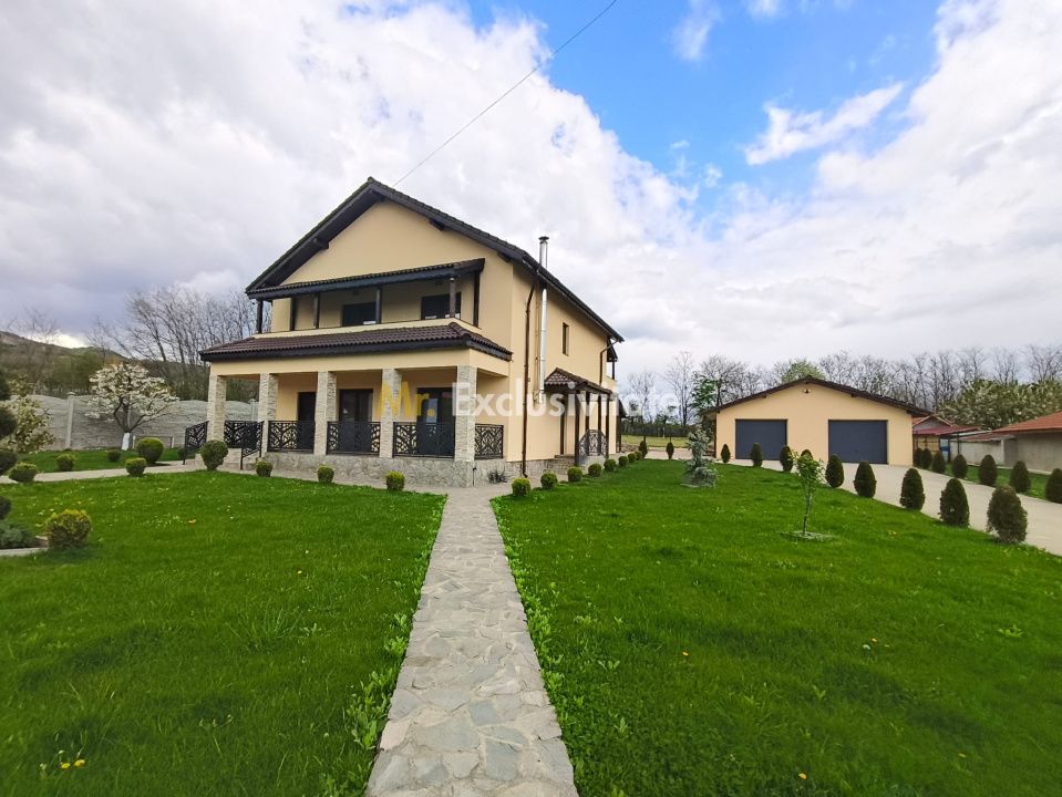 Vilă premium P+1 în Crasna, autonomie, 2.775 mp teren — fotografia 3