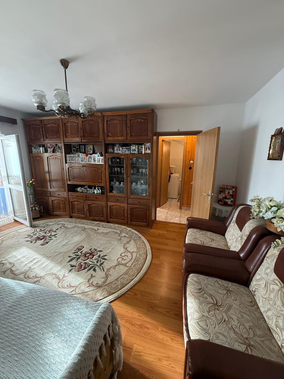 Apartament 2 camere, Zona Zamca