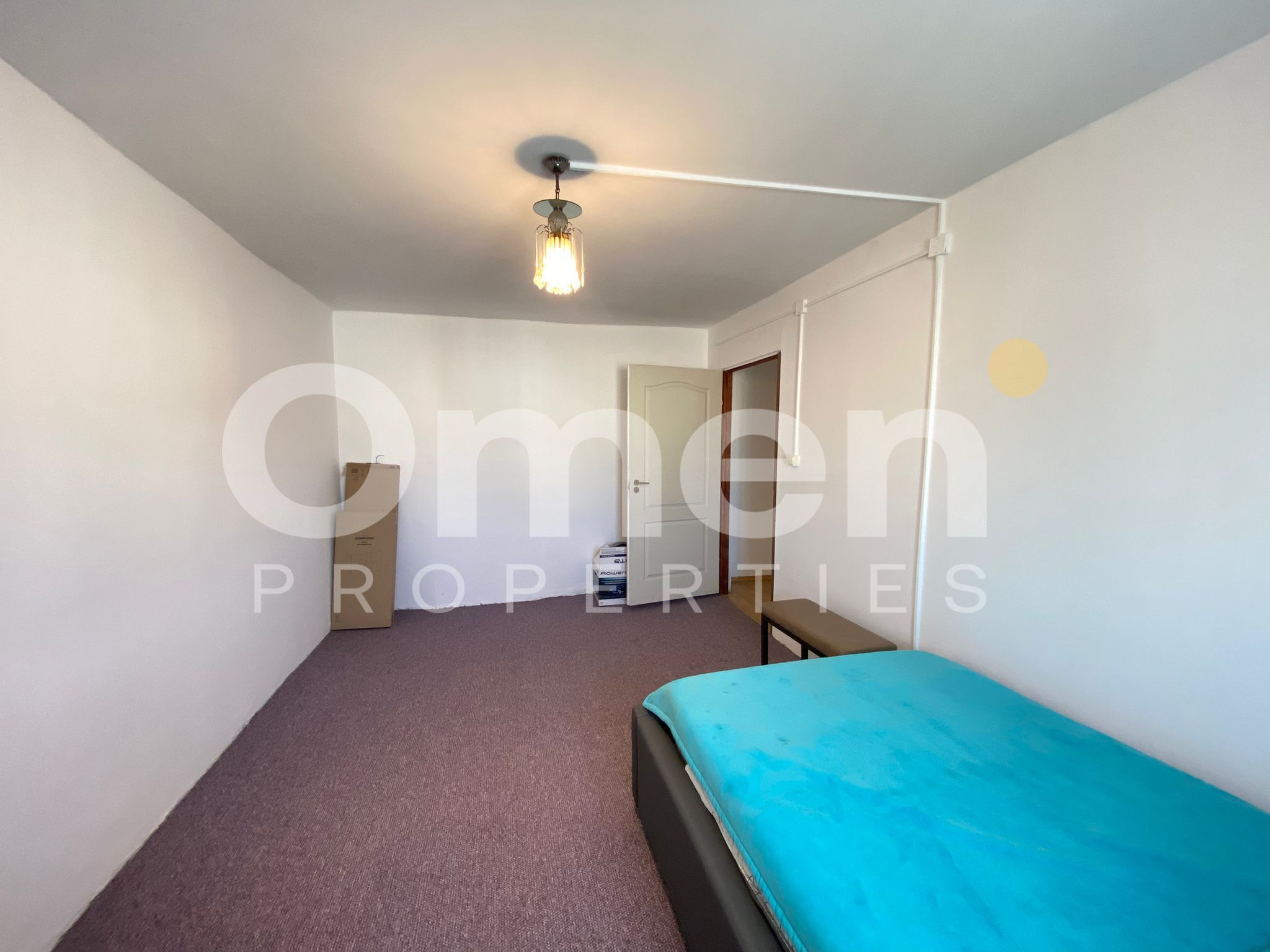 Apartament spatios cu 4 camere decoamndat, zona Republicii — fotografia 6