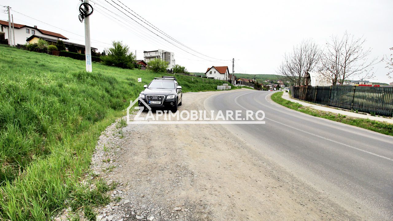 Teren Corunca la sosea cu utilitati 2 parcele de 500mp. — fotografia 6