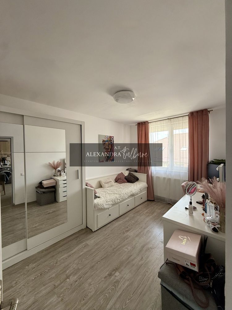 Apartament 3 camere, dressing, balcon, parcare, zona Eroilor — fotografia 6