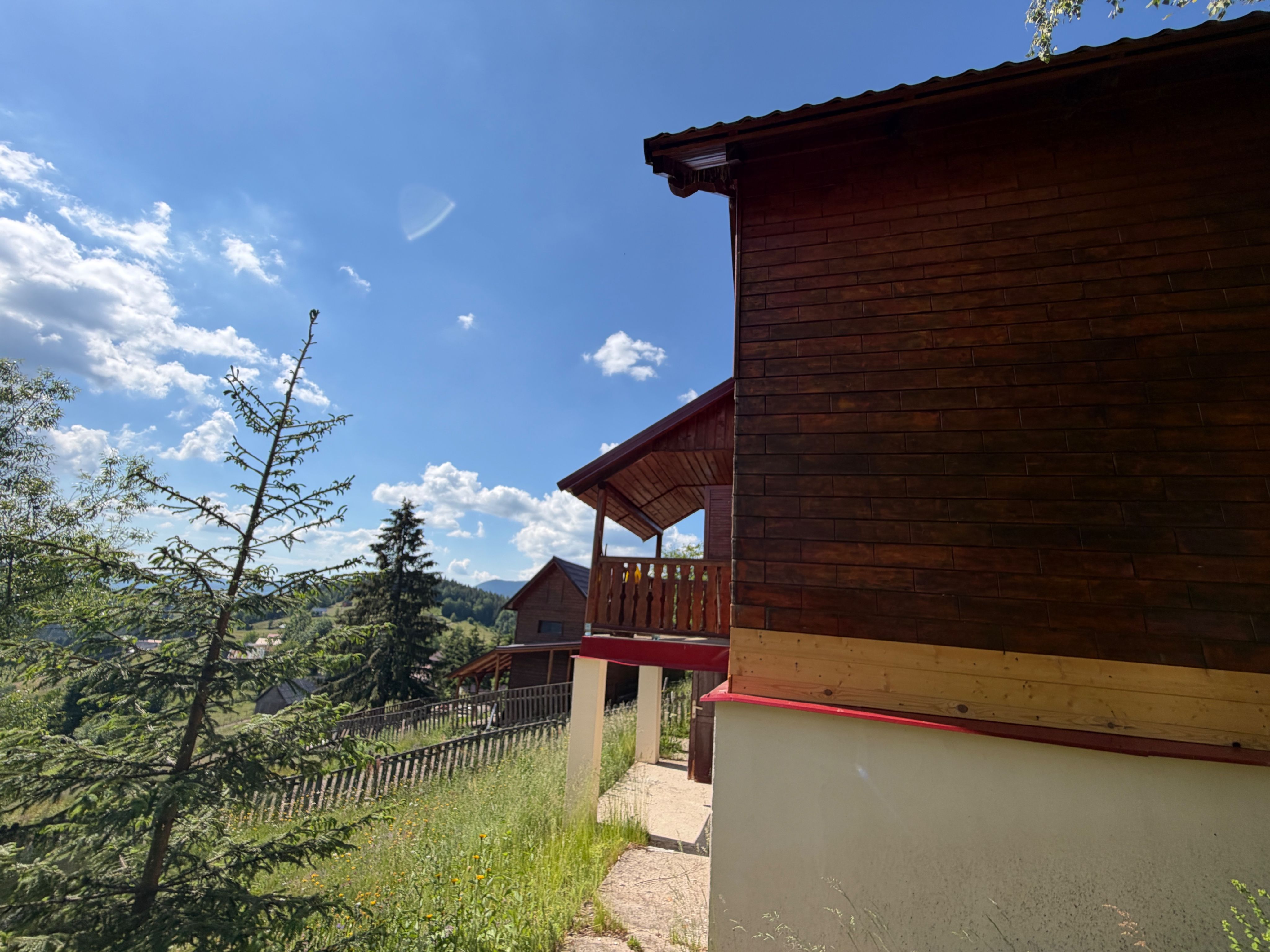 Cabană, 3 dormitoare, Arieseni, vedere panoramică. 75 000 E (neg) — fotografia 5