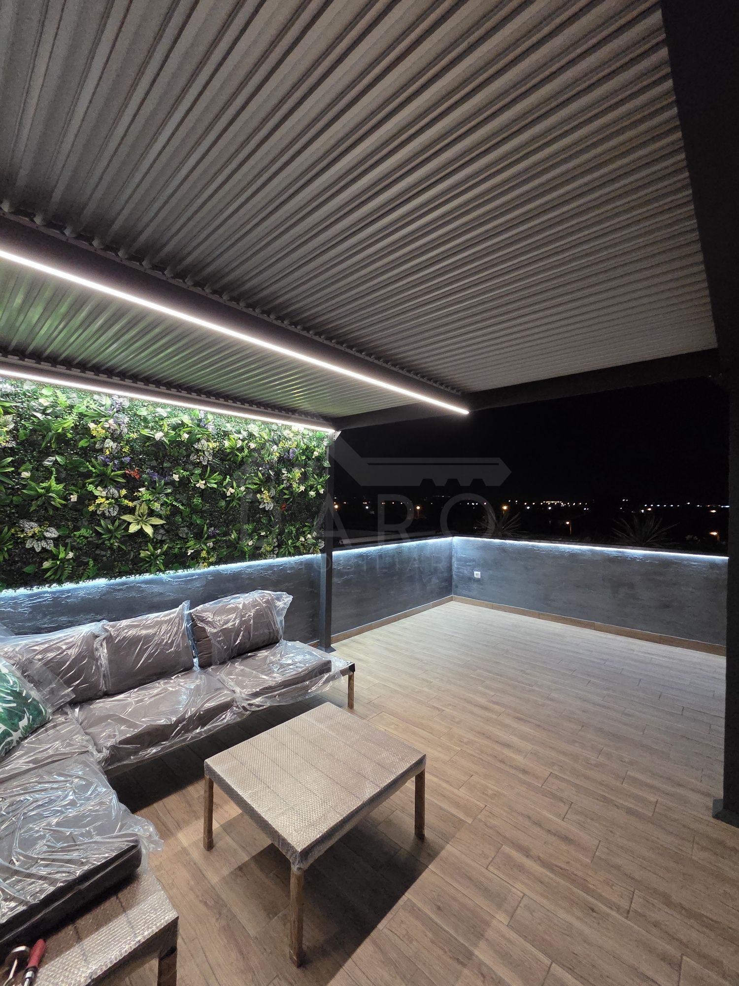 Penthouse de închiriat . — fotografia 4
