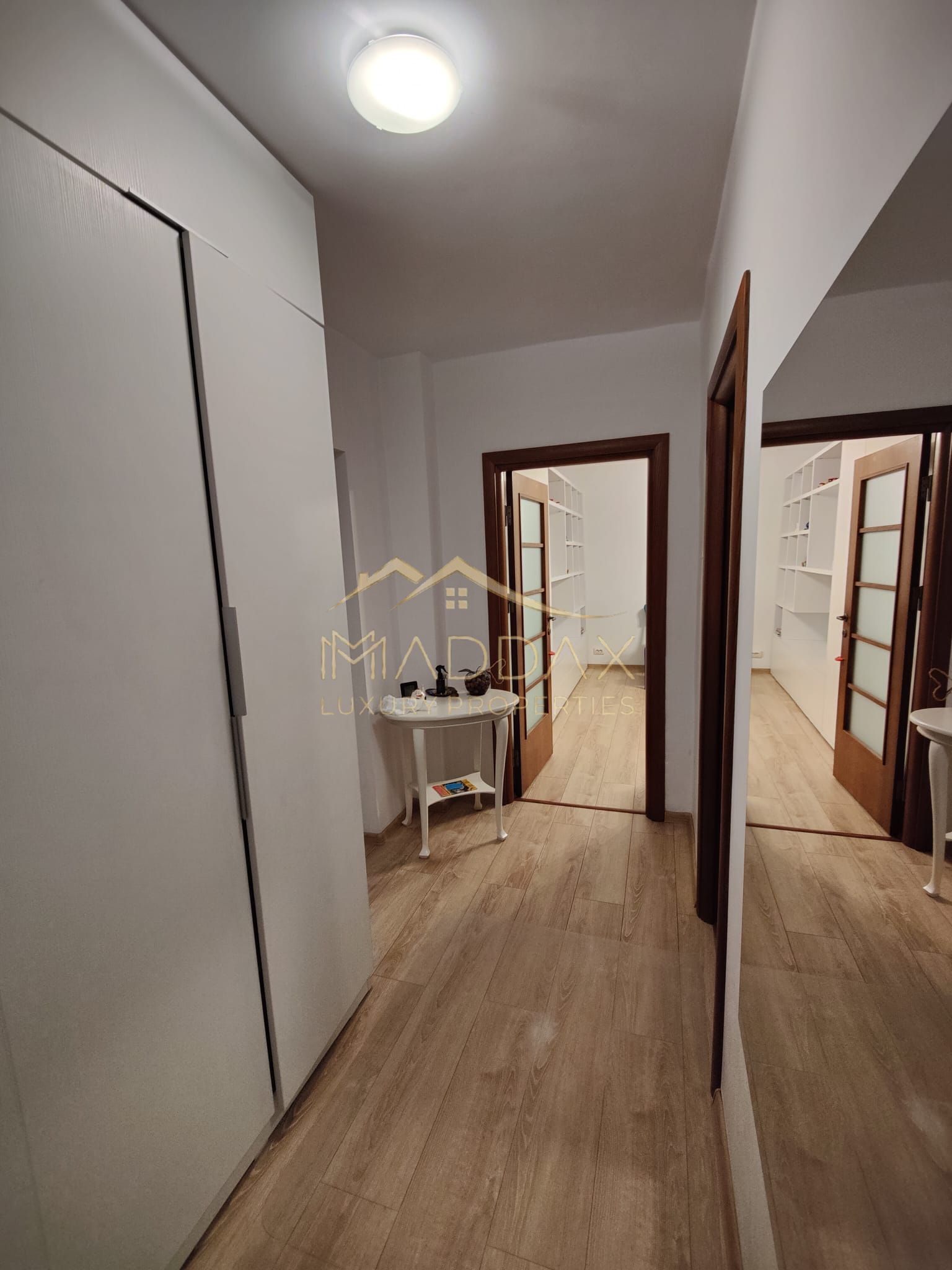 Inchiriere 3 Camere/Utilat /13 Septembrie/Parcare — fotografia 10