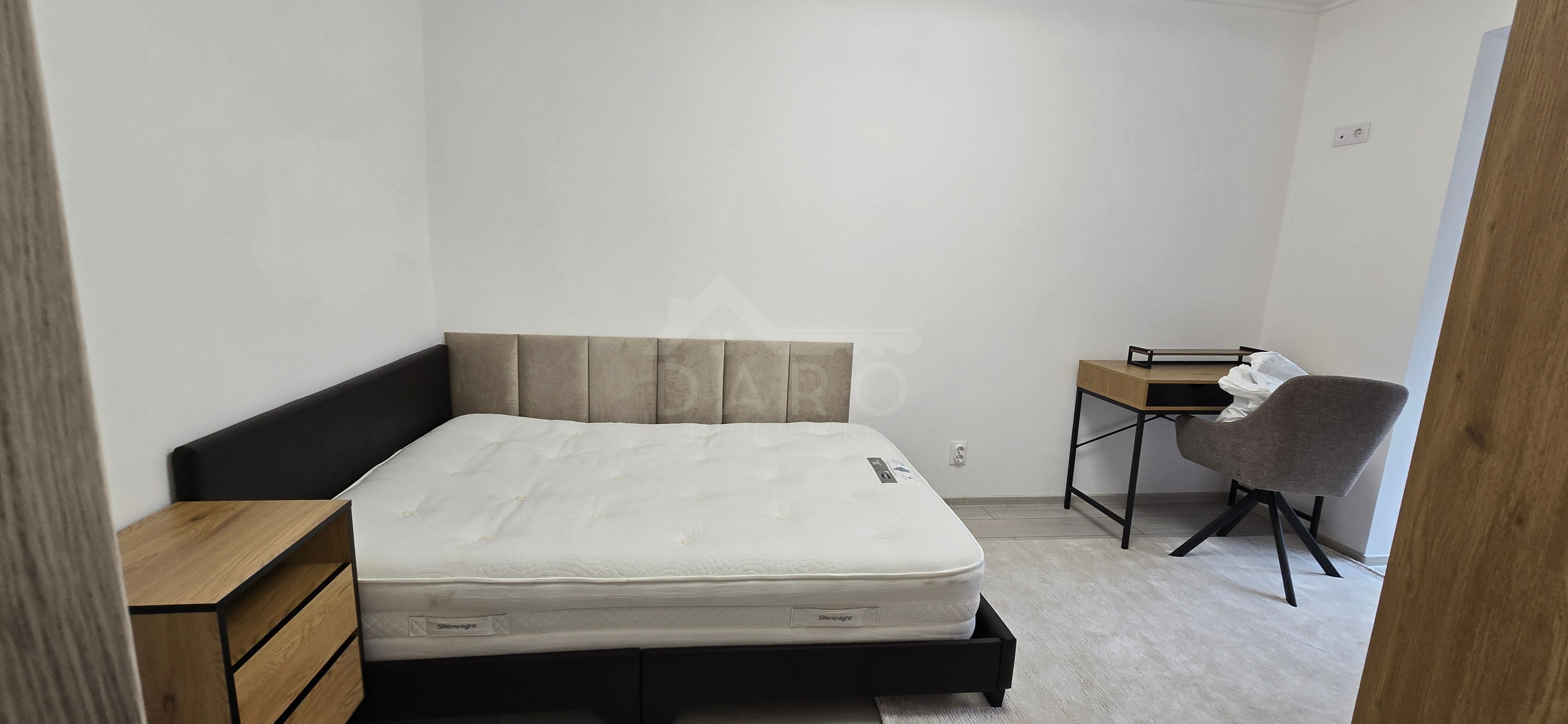 Apartament cu 3 camere Tudor etaj 2 prima închiriere — fotografia 13