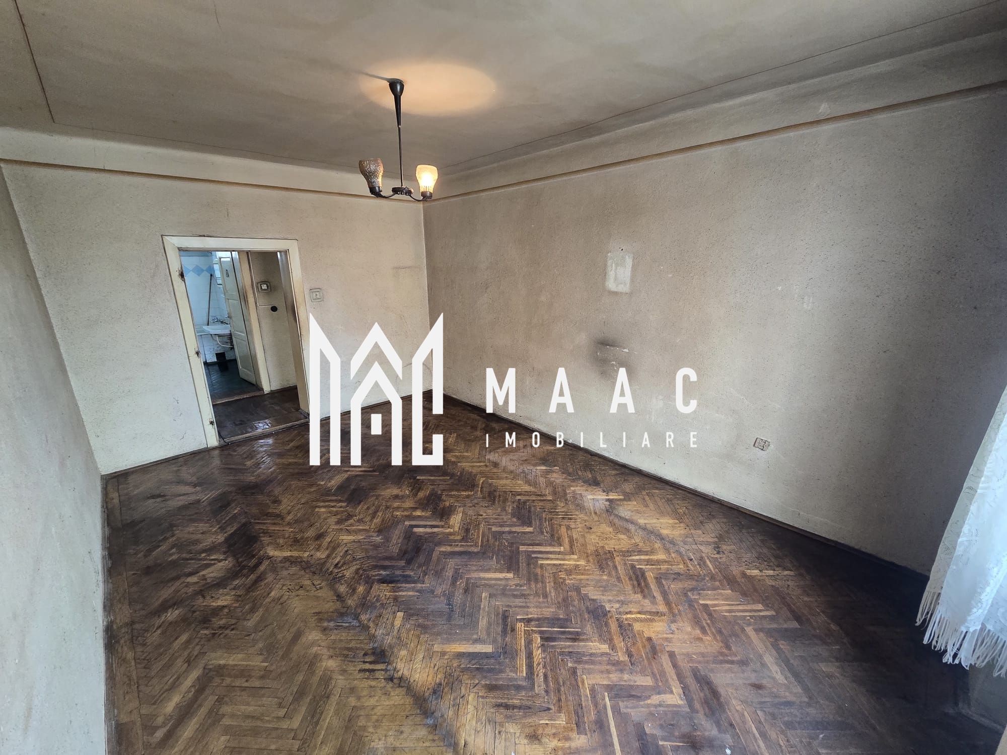 Duplex pe un singur nivel 4 camere zona Centrala — fotografia 10