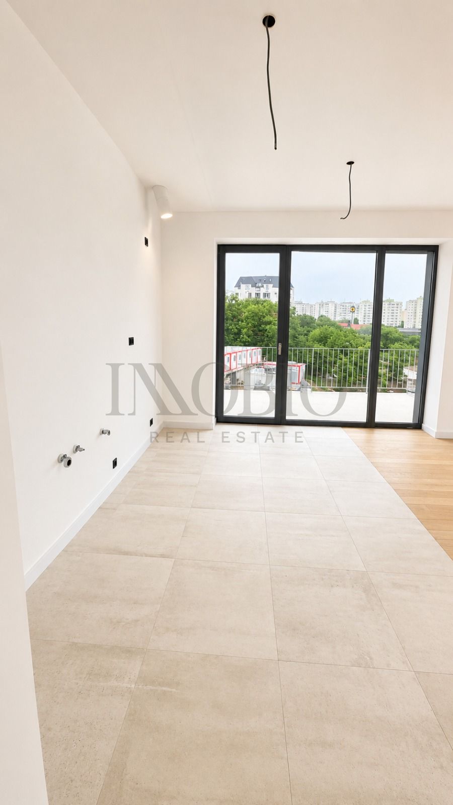 Apartament cu 3 camere | One Lake District/Faza 1/Loc de parcare — fotografia 4