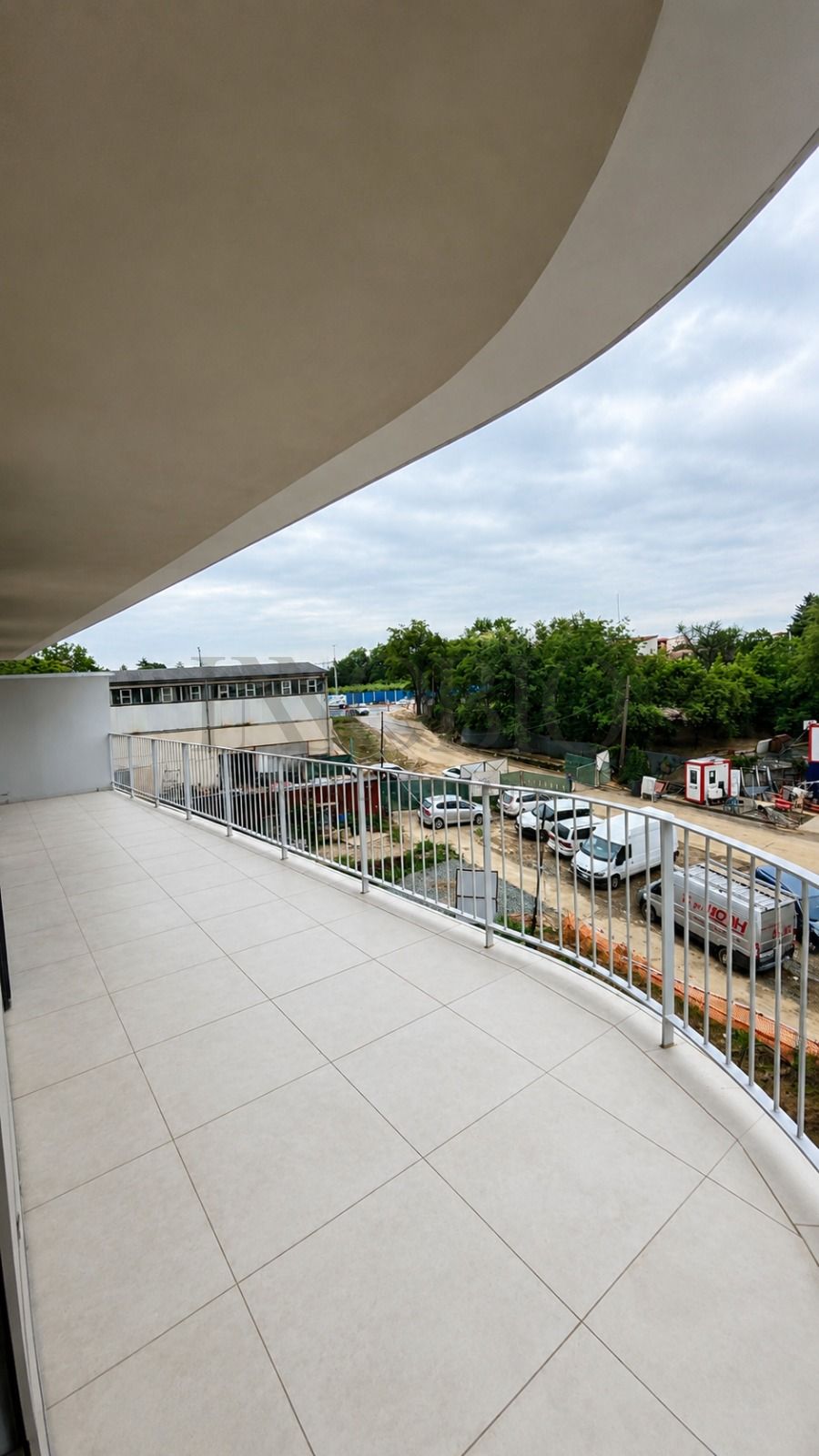 Apartament cu 3 camere | One Lake District/Faza 1/Loc de parcare — fotografia 8