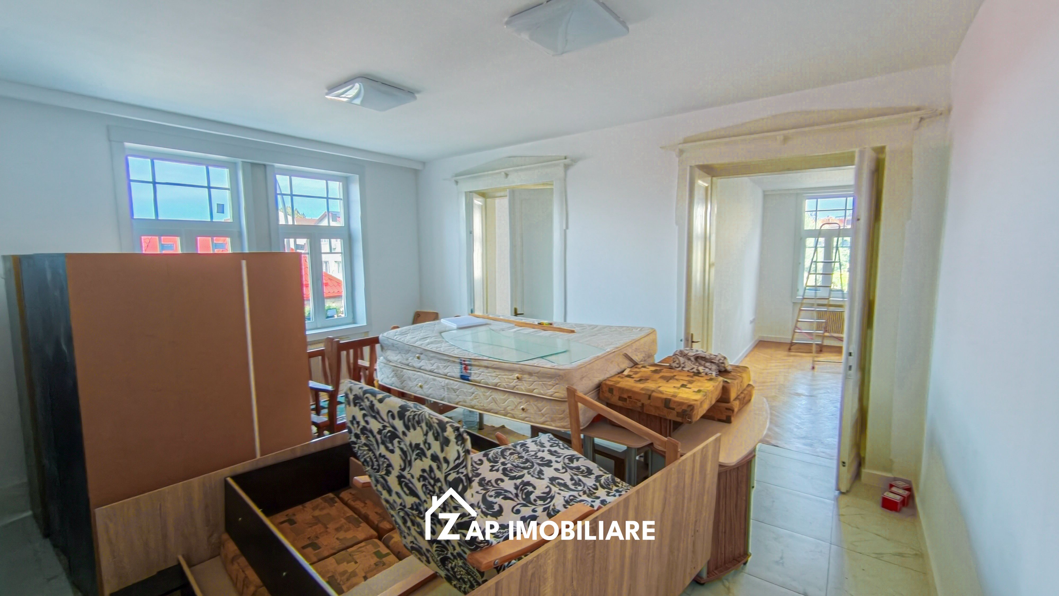 Spațiu de Birouri - 150 mp Utili - 4 Camere - Etaj 1 — fotografia 5