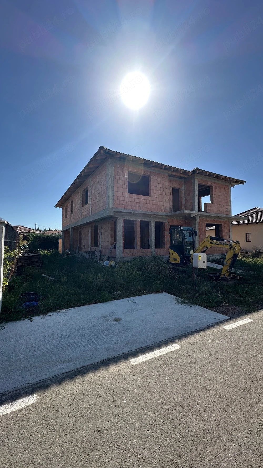 BRASADAS vinde casă la roșu în construcție in Vetis.