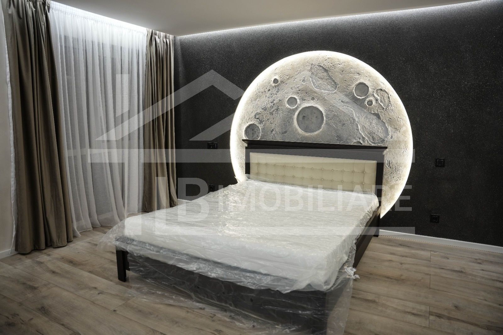 Penthouse cu 3 camere, 120mp, GARAJ, Zona AMA Residence — fotografia 3