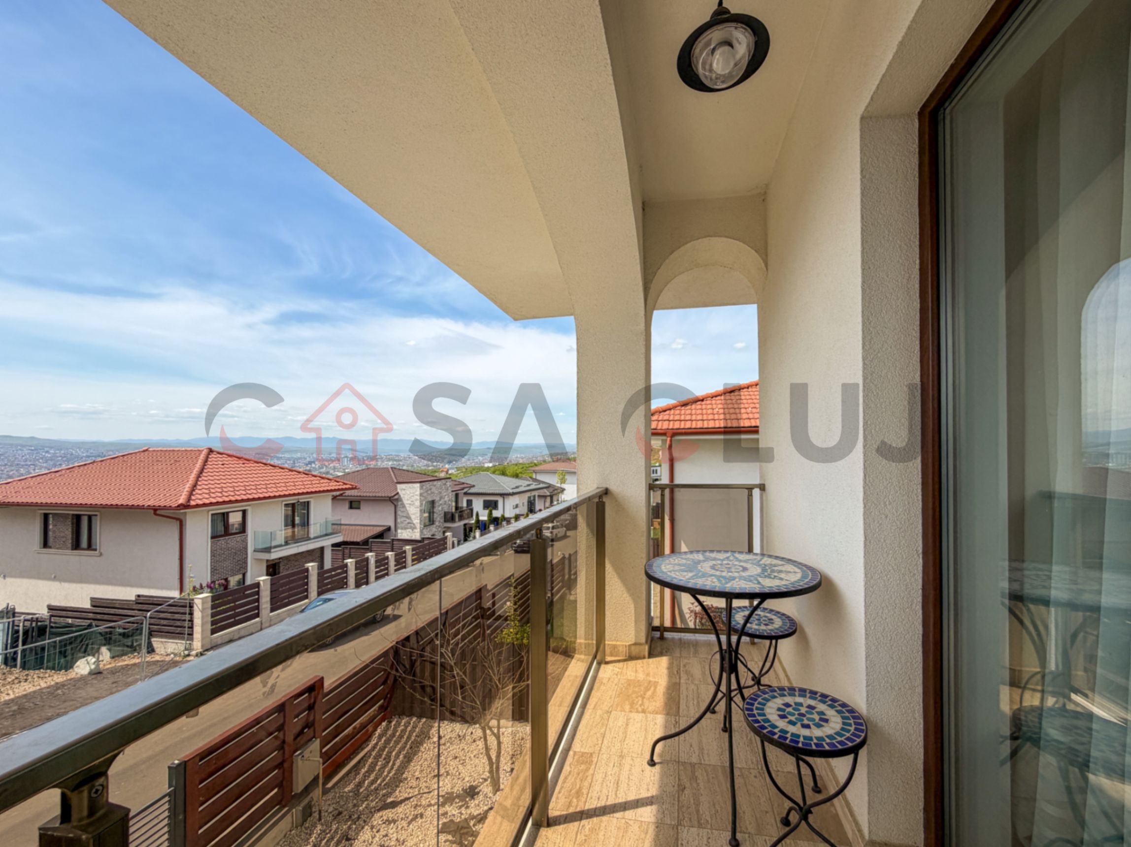 Casă individuală | 4 camere | 3 băi | Teren 565 mp — fotografia 16