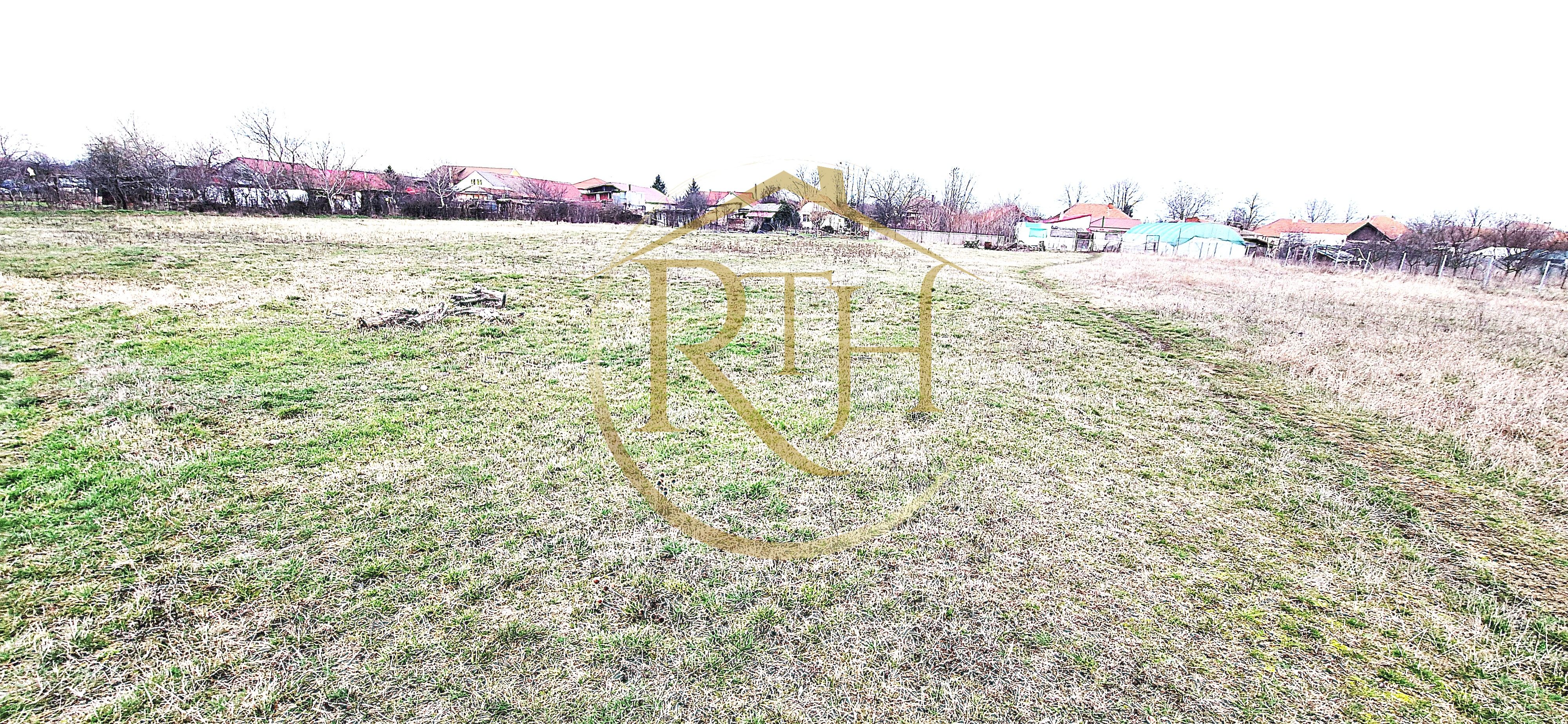 Vand teren intravilan Zona Fraidorf,comison ,,0'' — fotografia 3