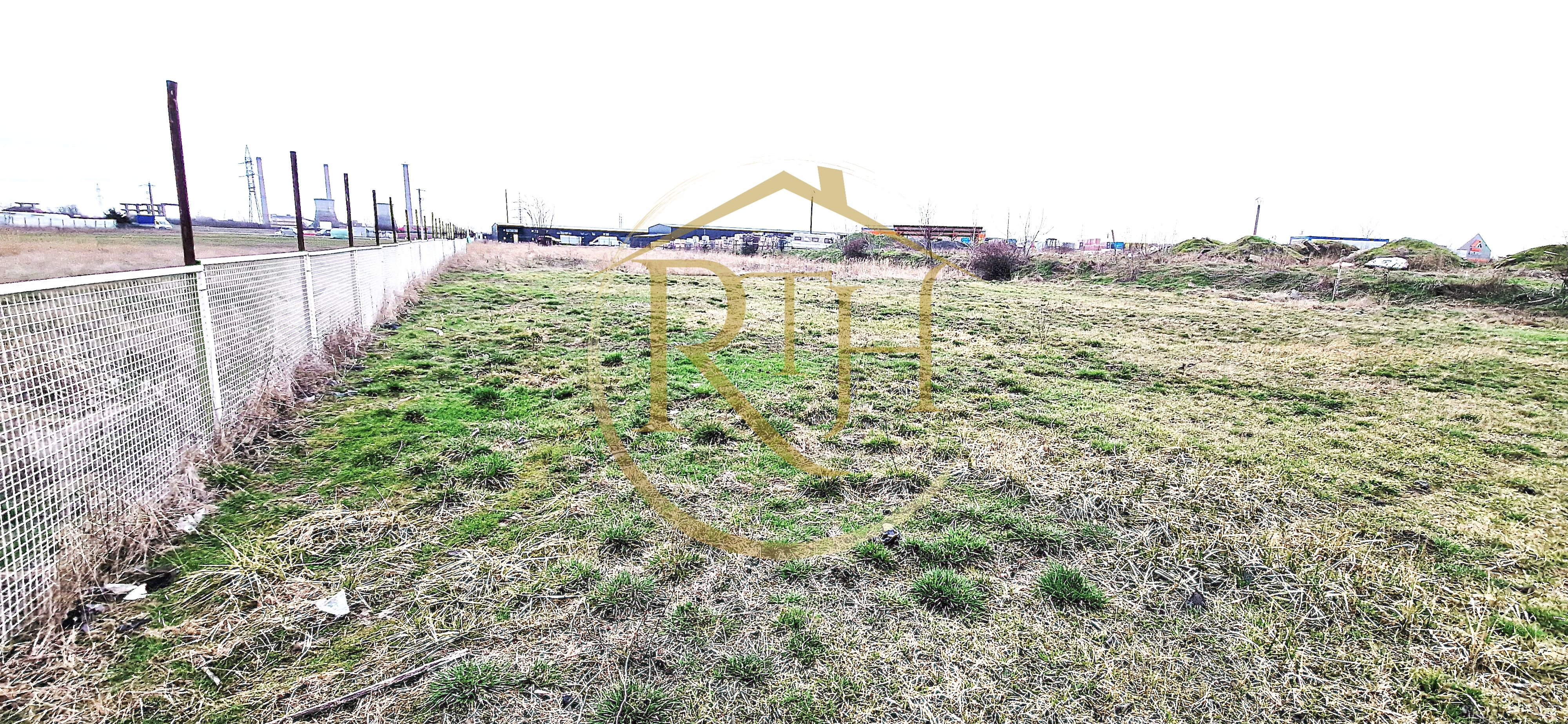 Vand teren intravilan Zona Fraidorf,comison ,,0'' — fotografia 4