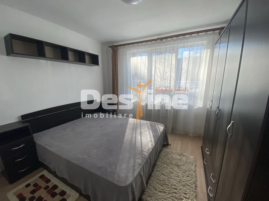 Apartament cu 3 camere, cu doua locuri de parcare, situat in cartierul Tractorul — fotografia 4