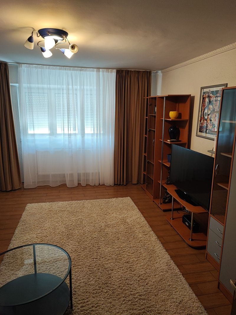 Inciriez apartament 3 camere pet frinedly Vatra Luminoasa — fotografia 3