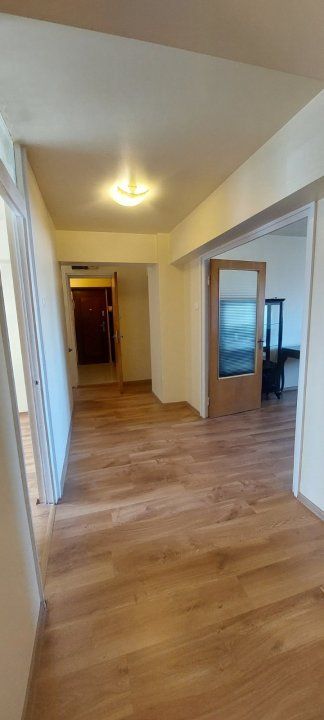 Vand apartament 4 camere situat la 10 min de Piata Unirii — fotografia 6