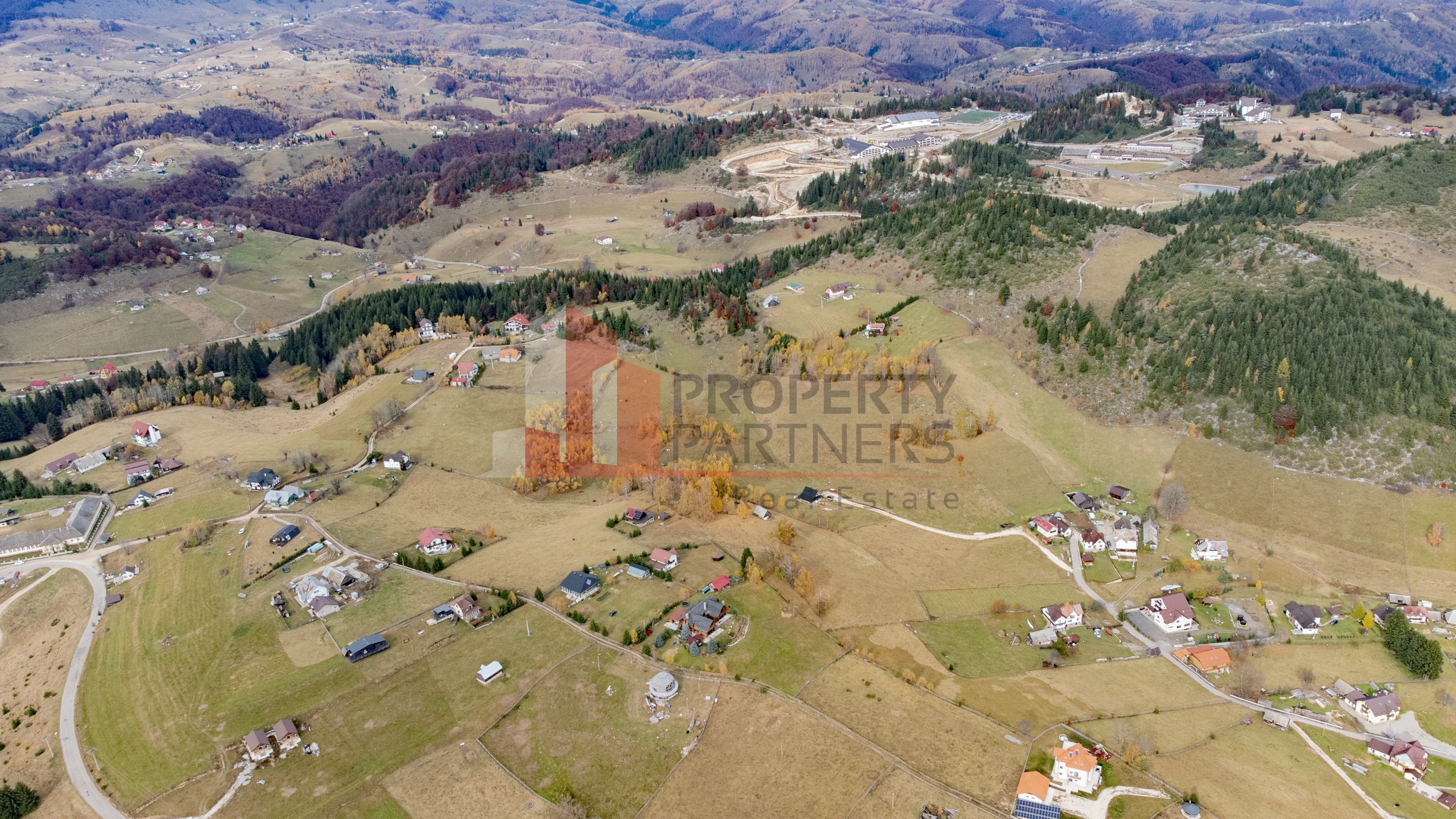 Teren cu PUZ aprobat Fundata- parcelabil- priveliste superba — fotografia 5