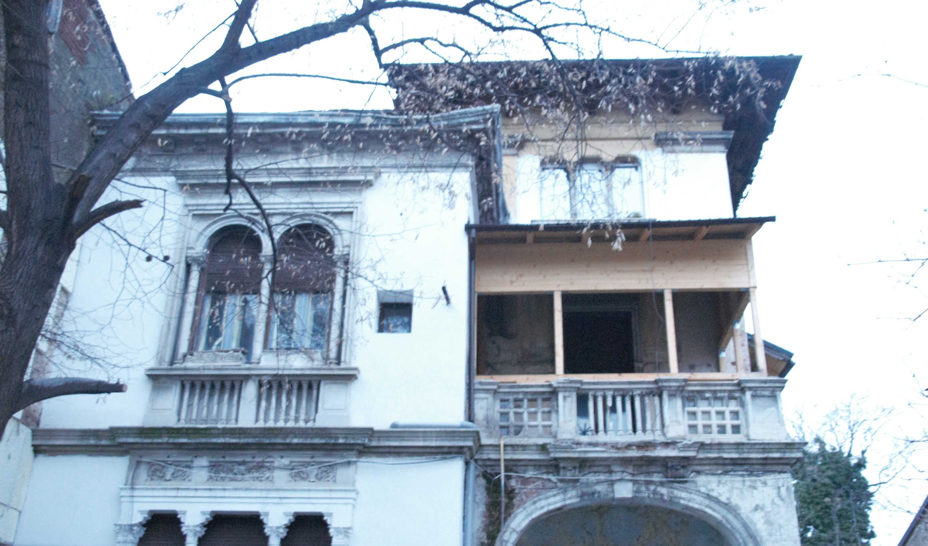 Vand 3 apartamente intr-o vila cu 1 etaj — fotografia 6