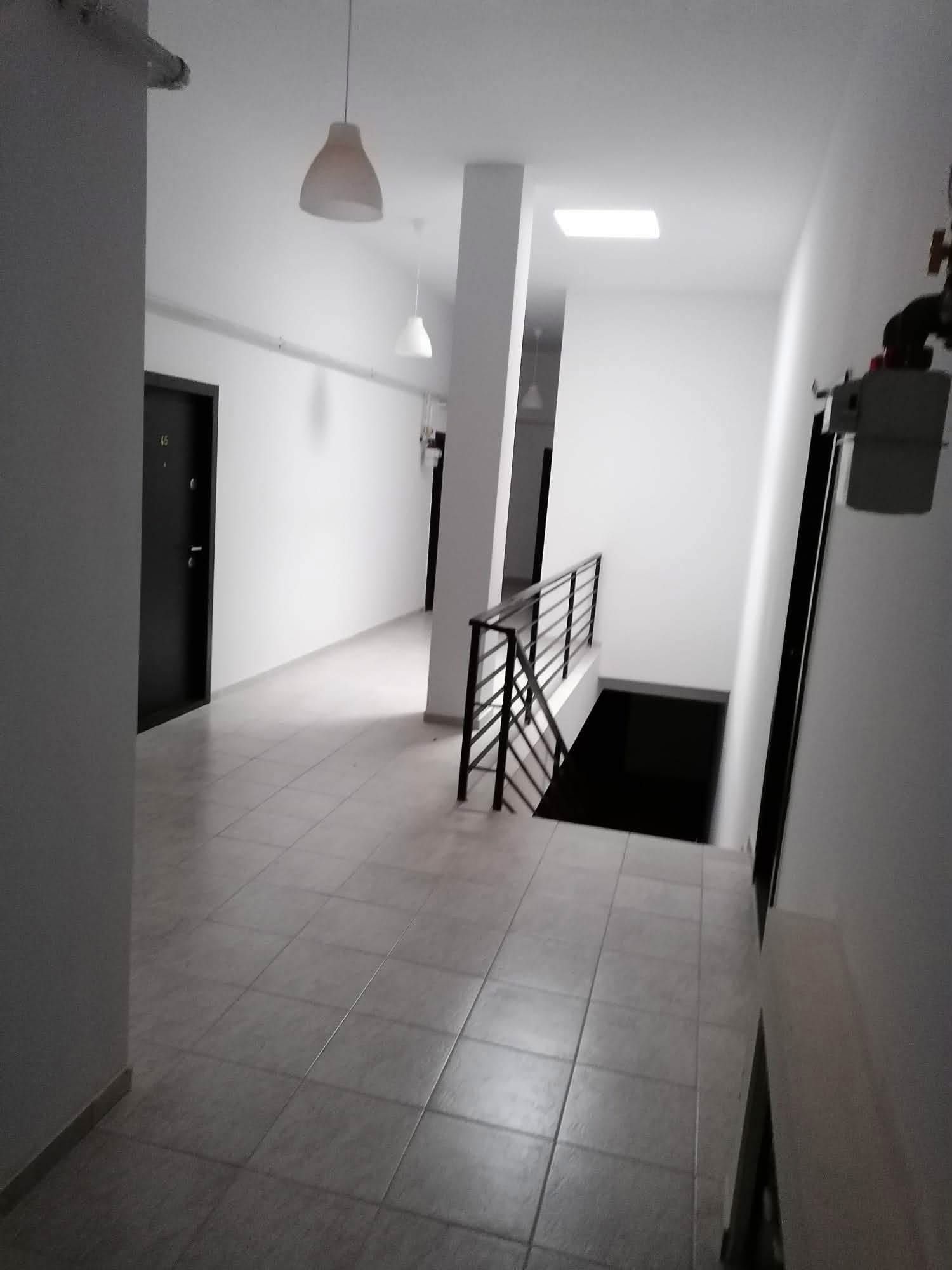 Apartament 60 mp utili +10 mp terasa mobilat/utilat + loc parcare — fotografia 9