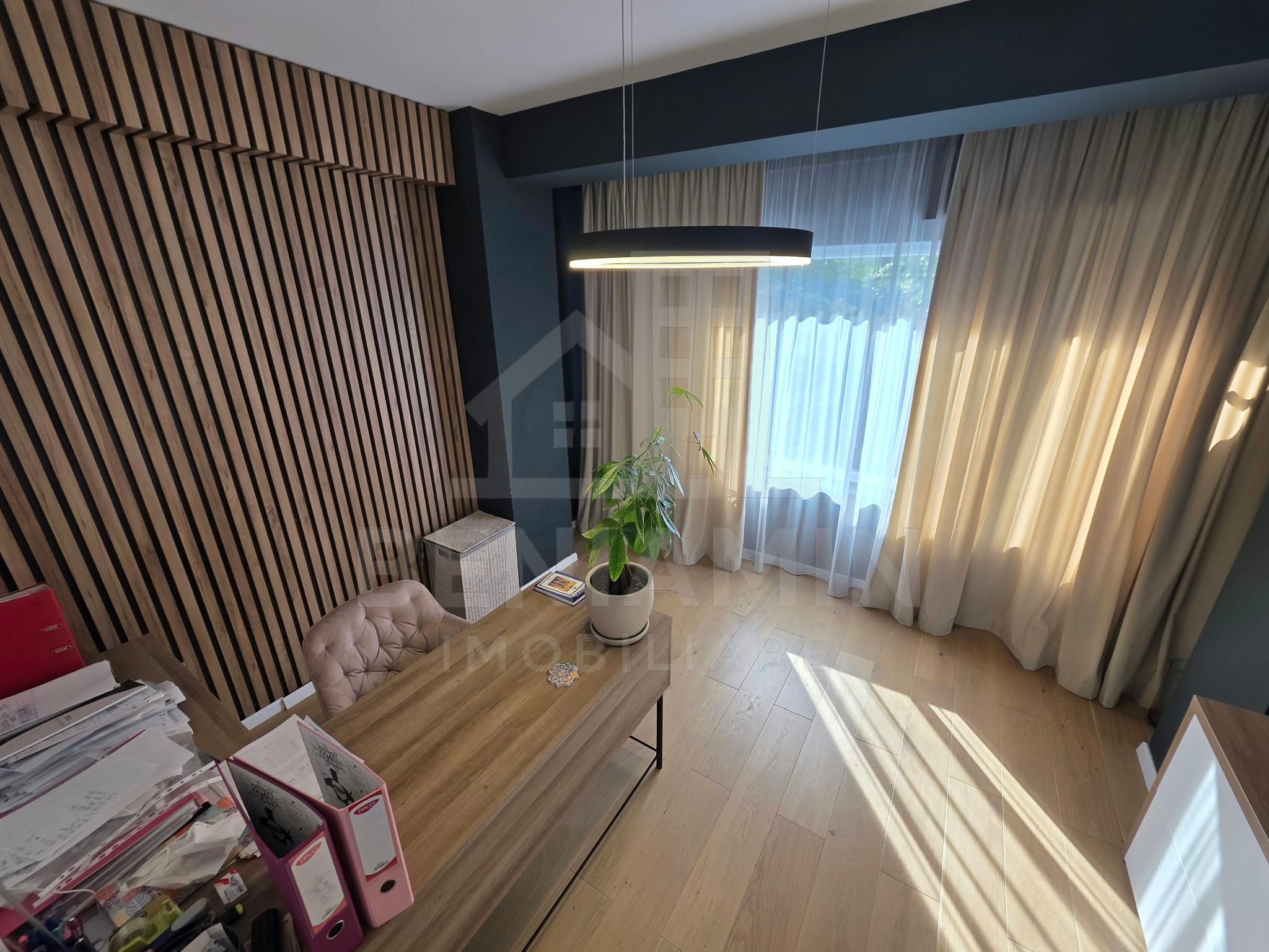 Apartament Superb 3 Camere- Ultracentral- Curte Privată 27mp-Parcare — fotografia 4