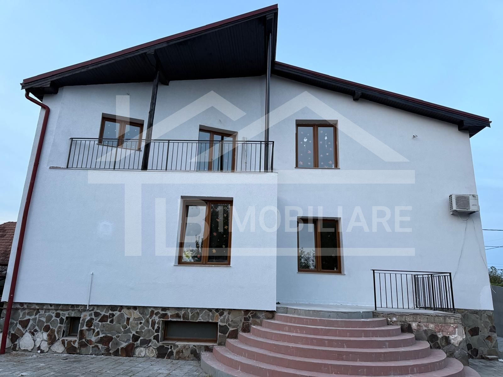 Casa individuala, 10 camere, 753mp, Zona Sancraiu de Mures — fotografia 5