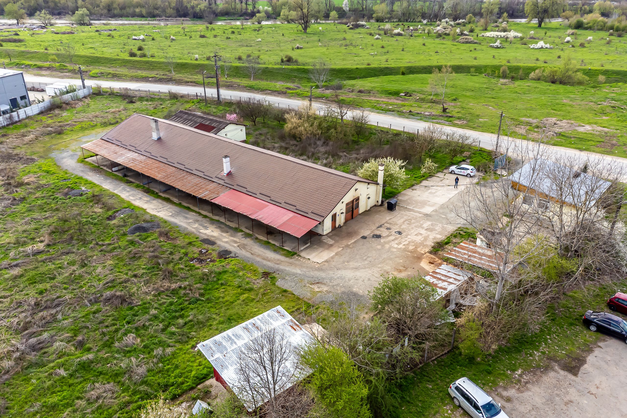 Hala industrială cu teren 10.495 mp – potențial supermarket, Lipova — fotografia 11