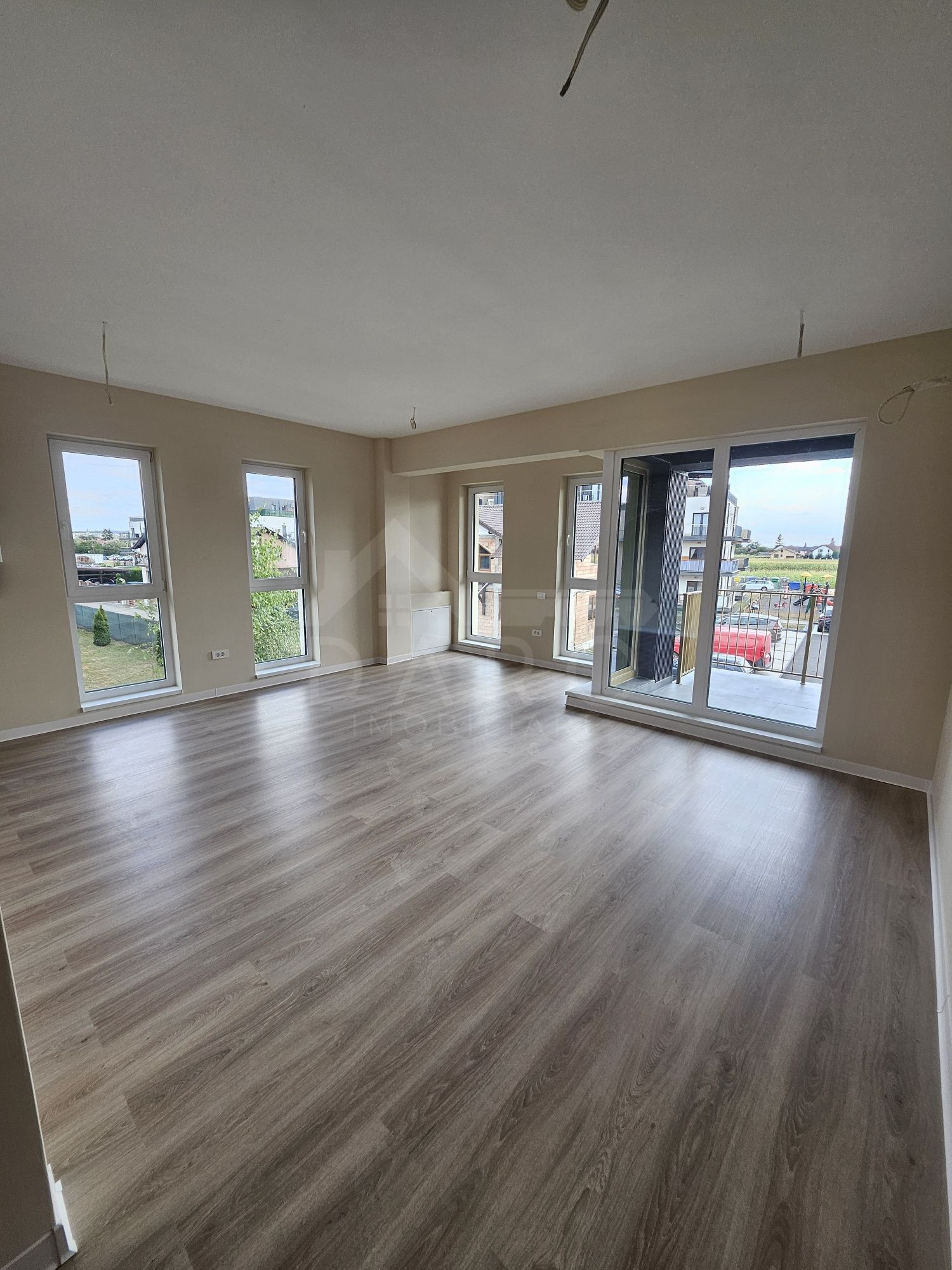 Apartament Unirii, prima folosință, bloc nou — fotografia 6