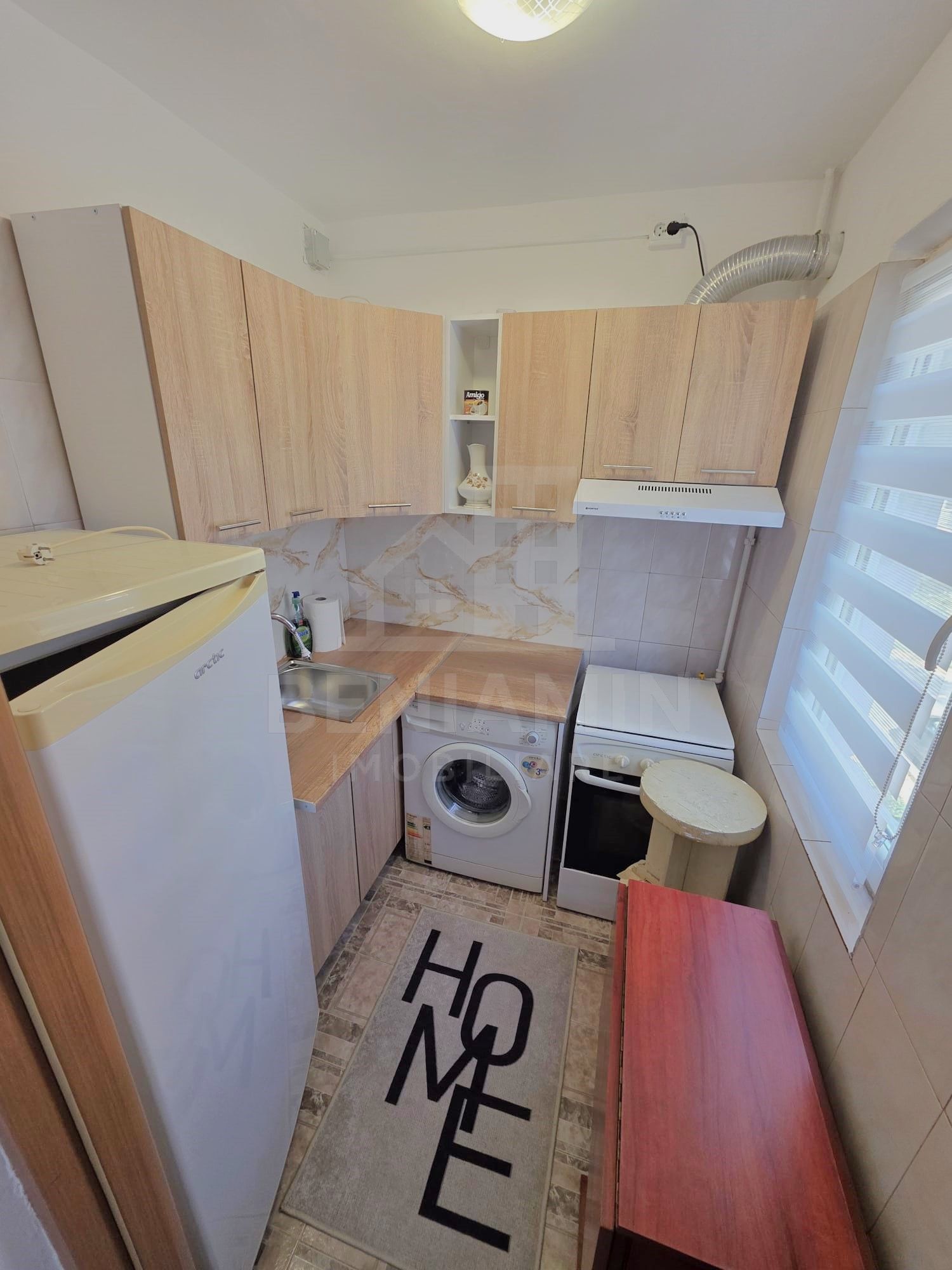 Apartament de inchiriat 2 camere Valea-Rosie etaj 2 renovat — fotografia 3