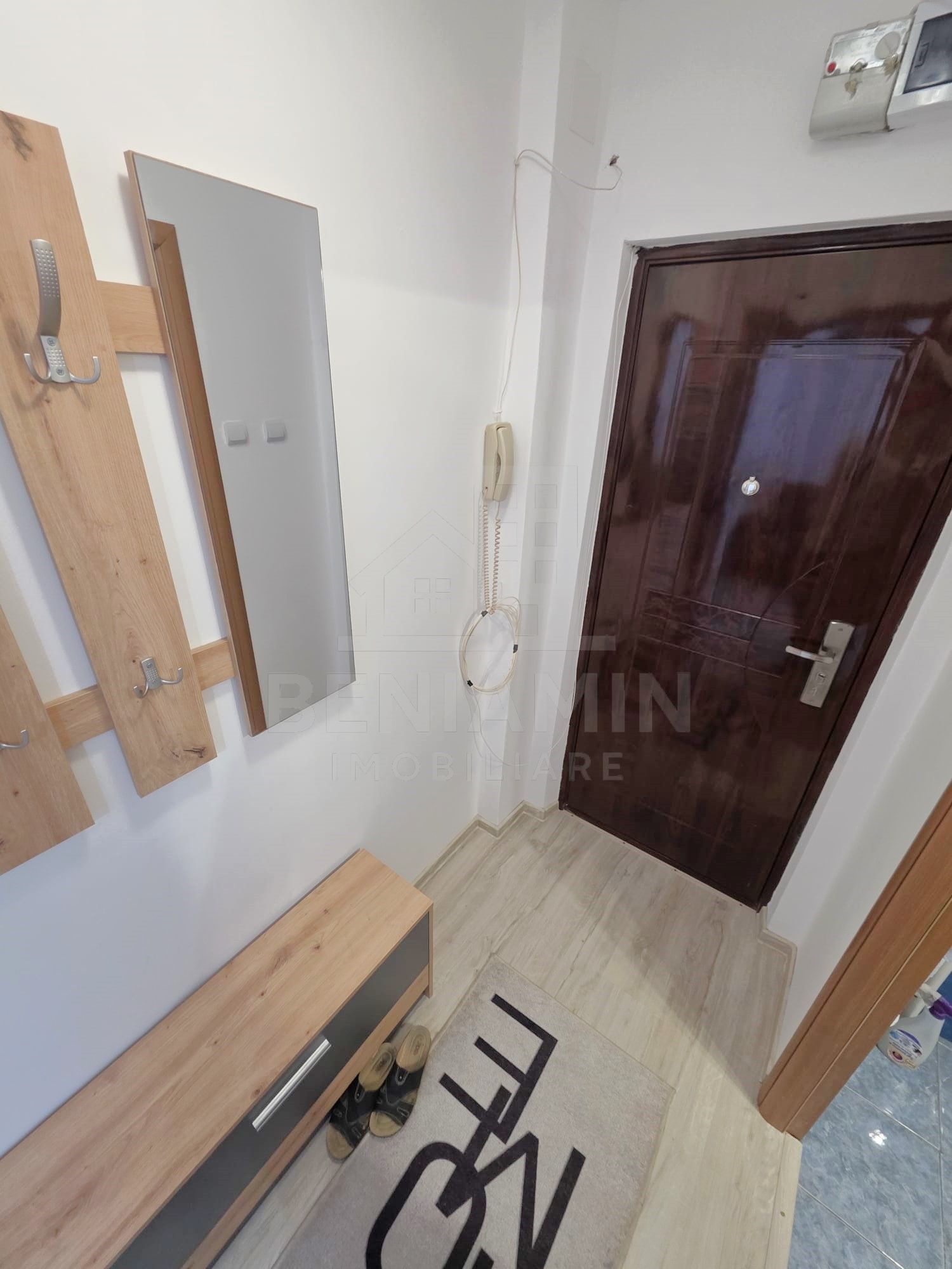 Apartament de inchiriat 2 camere Valea-Rosie etaj 2 renovat — fotografia 5