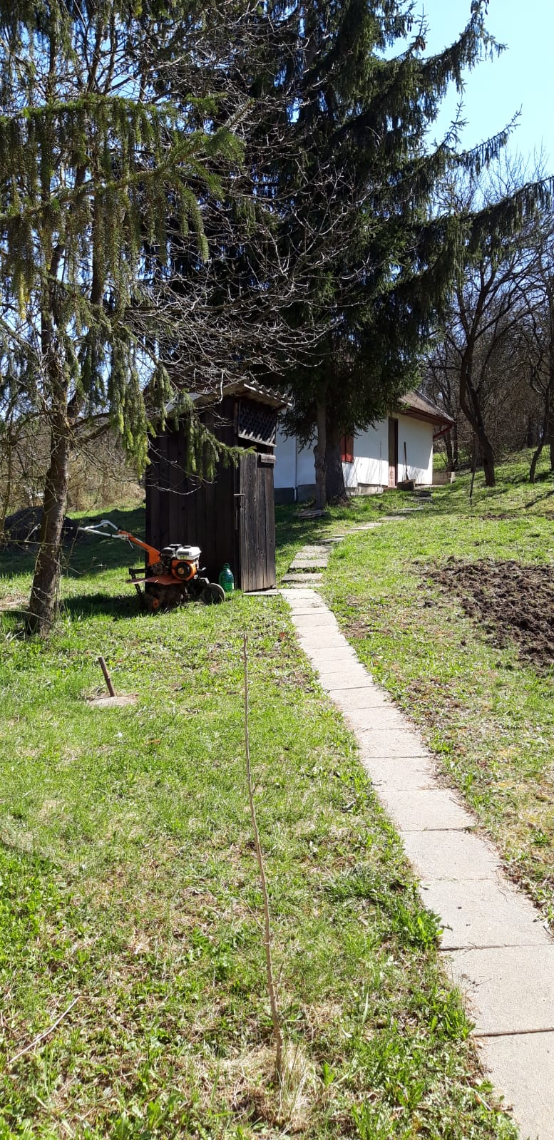 Teren i.v. cu toate utilitatile in Sacareni, S=1500 m2.