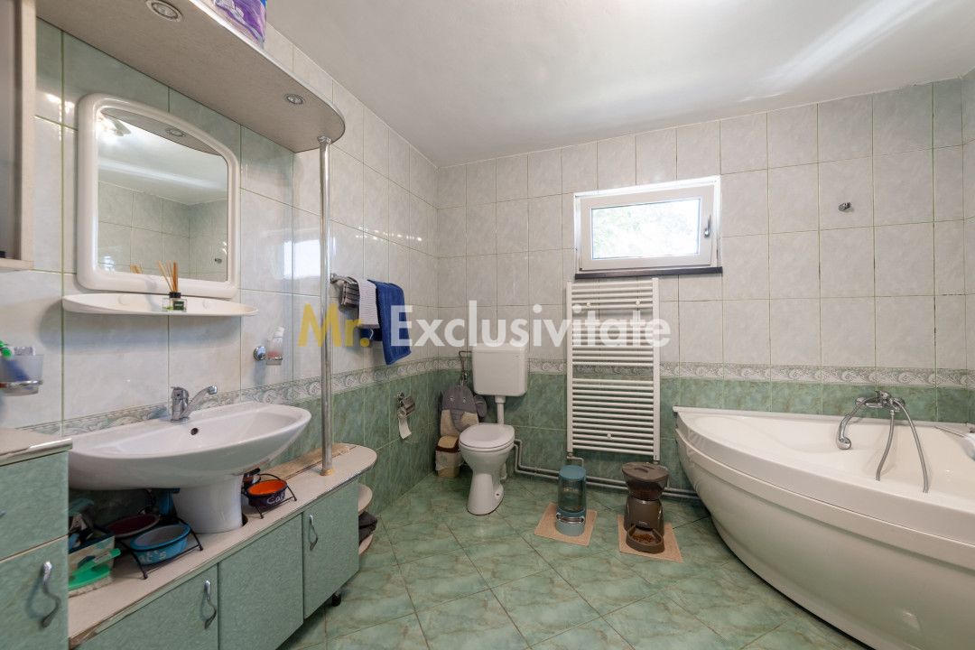 Casa visurilor cu livada roditoare si gradina amenajata — fotografia 15
