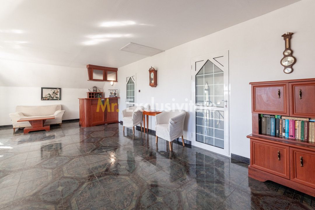 Casa visurilor cu livada roditoare si gradina amenajata — fotografia 8