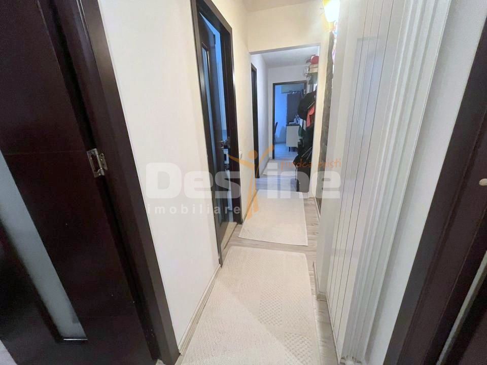 Apartament 3 camere modern, Inel I -preț NEGOCIABIL — fotografia 3