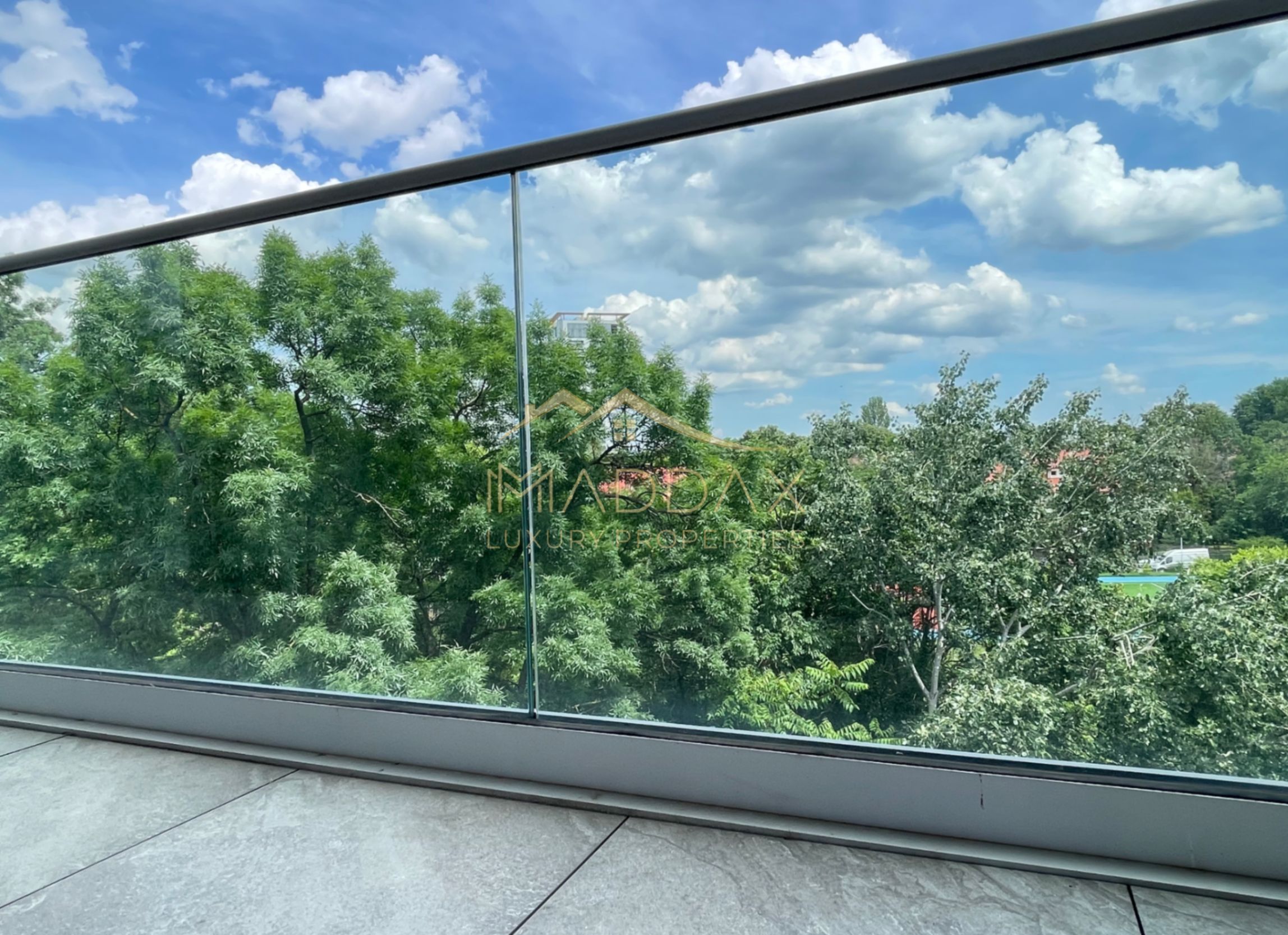Apartament LUX _3 camere**View spectaculos***Parcul Verdi//FLOREASCA — fotografia 4