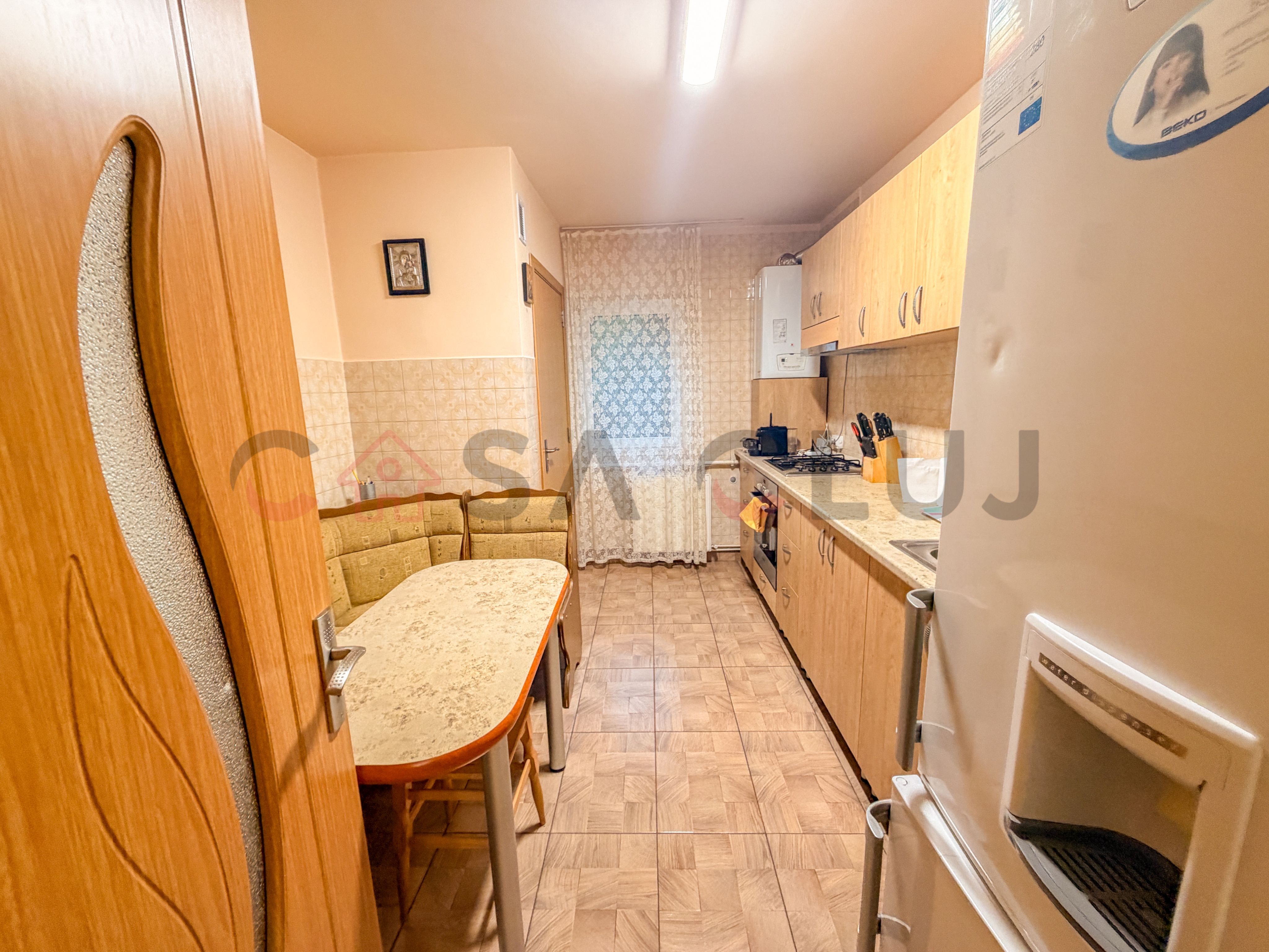 Apartament 2 camere, decomandat, în Zorilor, cu loc de parcare, et 1! — fotografia 3