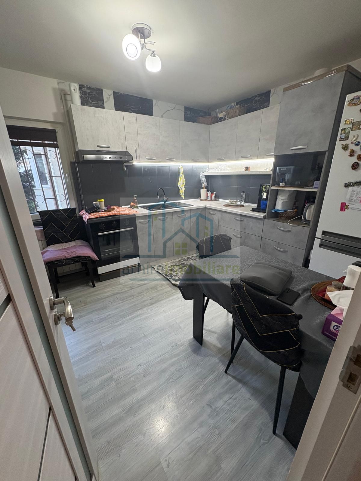 Apartament 3 camere decomandat,  – Pantelimon, Ilfov | Parcare + boxă — fotografia 8